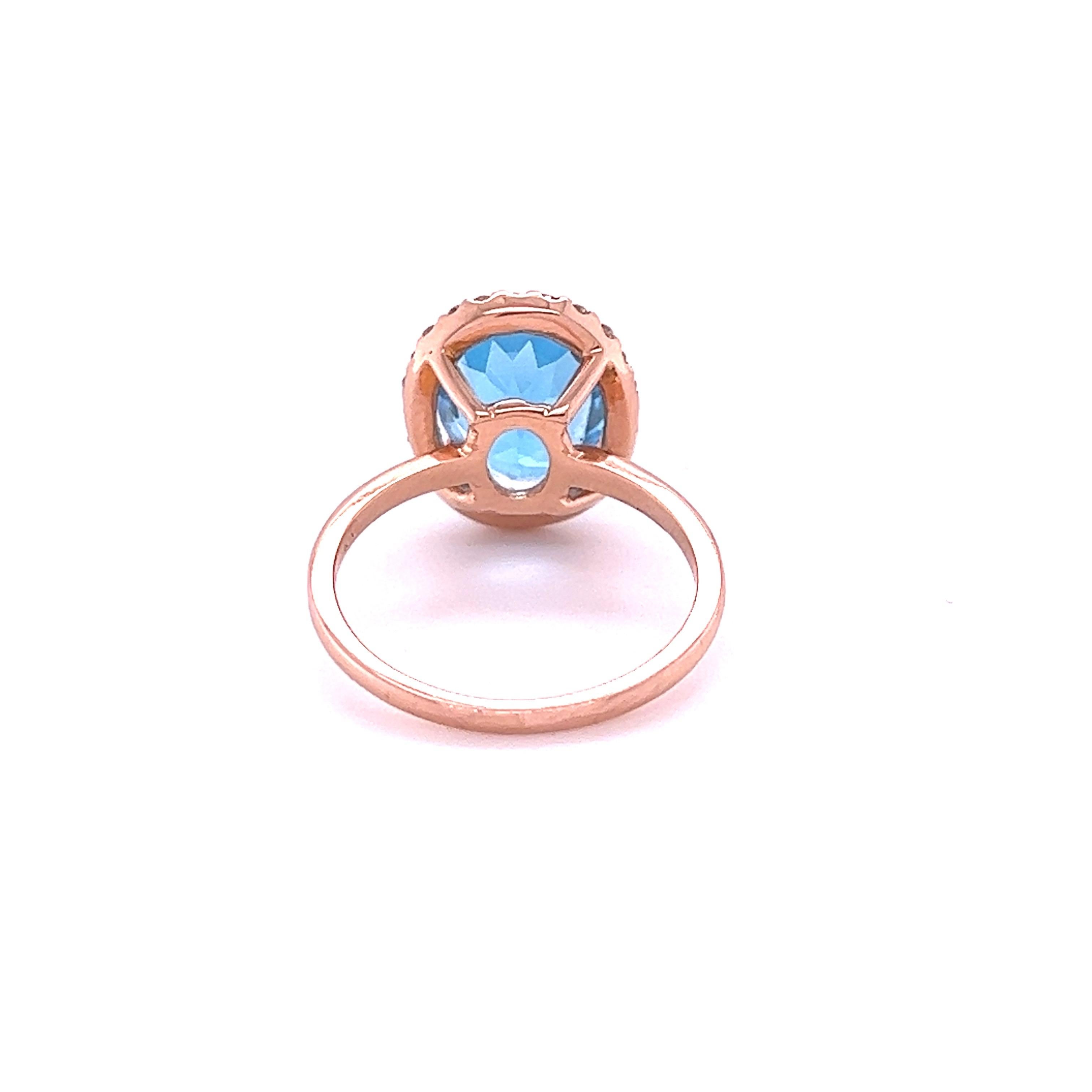 Oval Cut 4.63 Carat Blue Topaz Diamond Rose Gold Ring For Sale