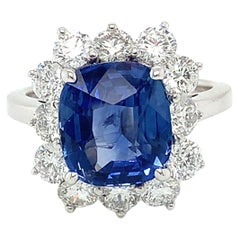 4.63 Carat Cushion Ceylon Sapphire
Diamond Ring in 18 Karat White Gold 4.63 Carat Cushion Ceylon Sapphire
Diamond Ring in 18 Karat White Gold