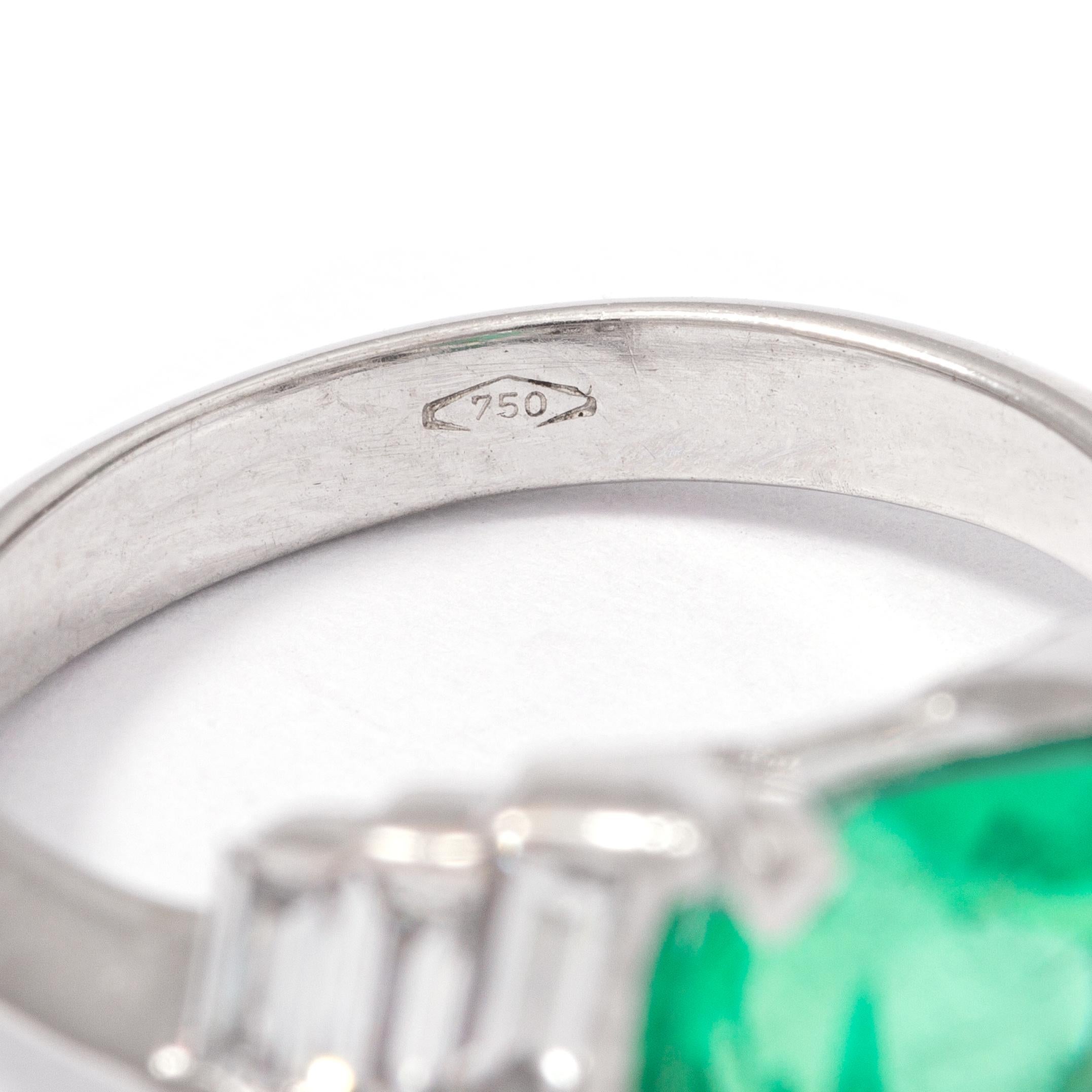 4,63 Karat Smaragd natürlicher kolumbianischer Diamant 18K Gold Ring im Angebot 2