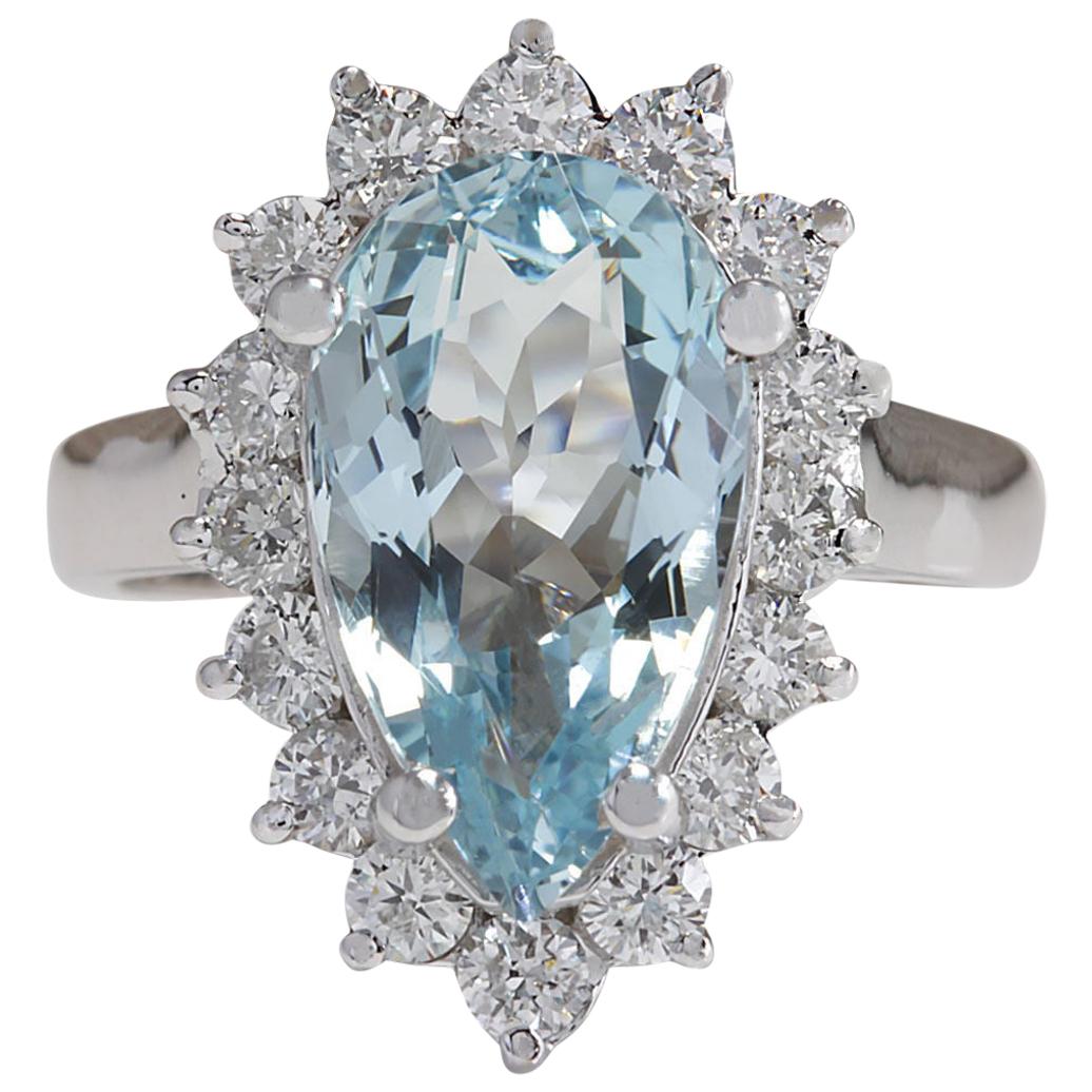 Natural Aquamarine 14 Karat White Gold Diamond Ring For Sale