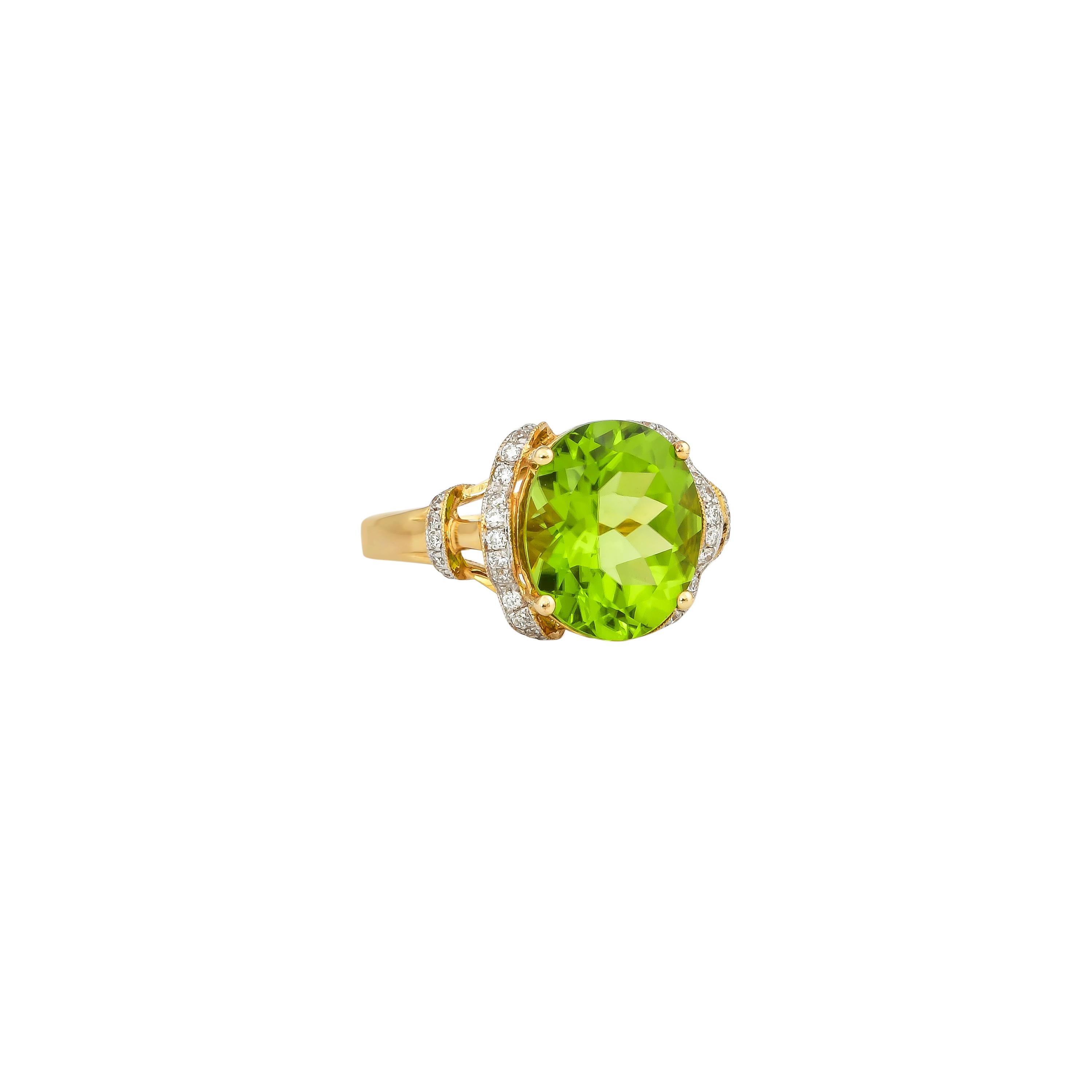 This collection features an array of pretty peridot rings! Accented with diamonds these rings are made in yellow gold and present a vibrant and fresh look. 

Classic peridot ring in 18K yellow gold with diamonds. 

Peridot: 4.63 carat oval
