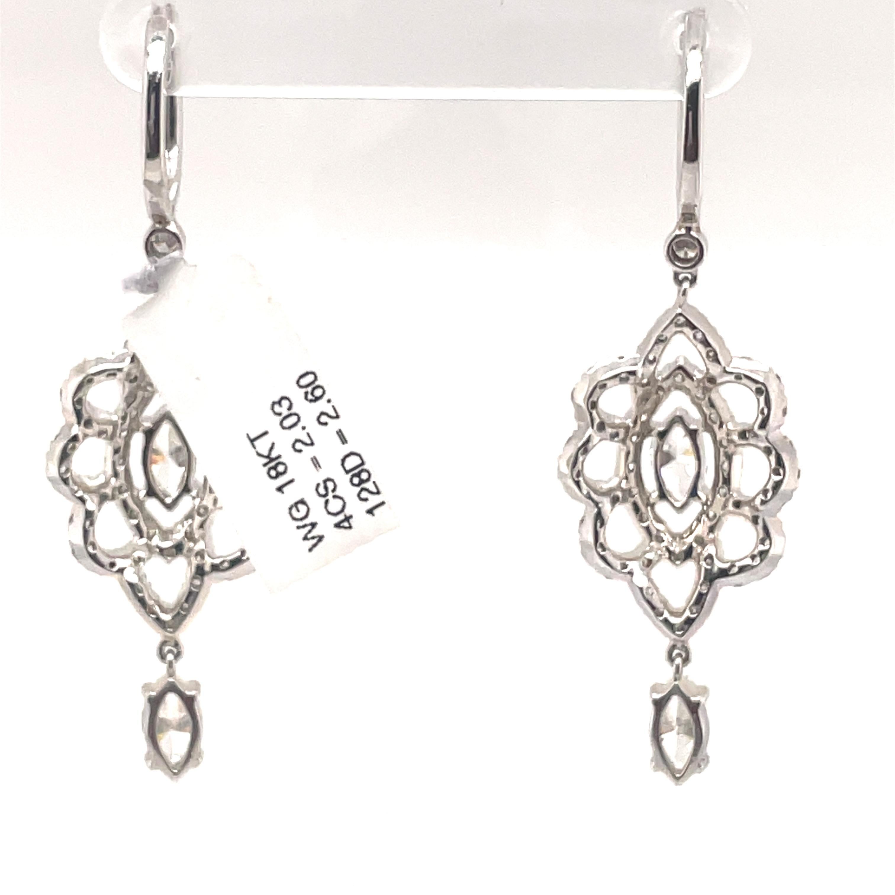 4.63ct Marques & Round Diamond Chandelier Earrings 18k White Gold In New Condition In BEVERLY HILLS, CA