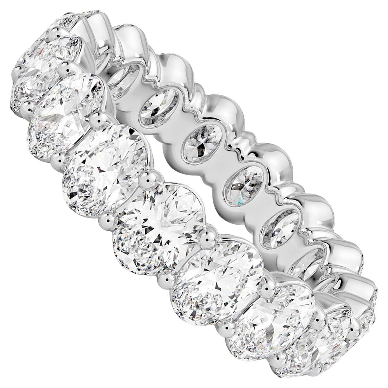 4,63ct natürlichen 18 Oval Diamant Eternity Band Ring 18K Weißgold VS2 Klarheit im Angebot