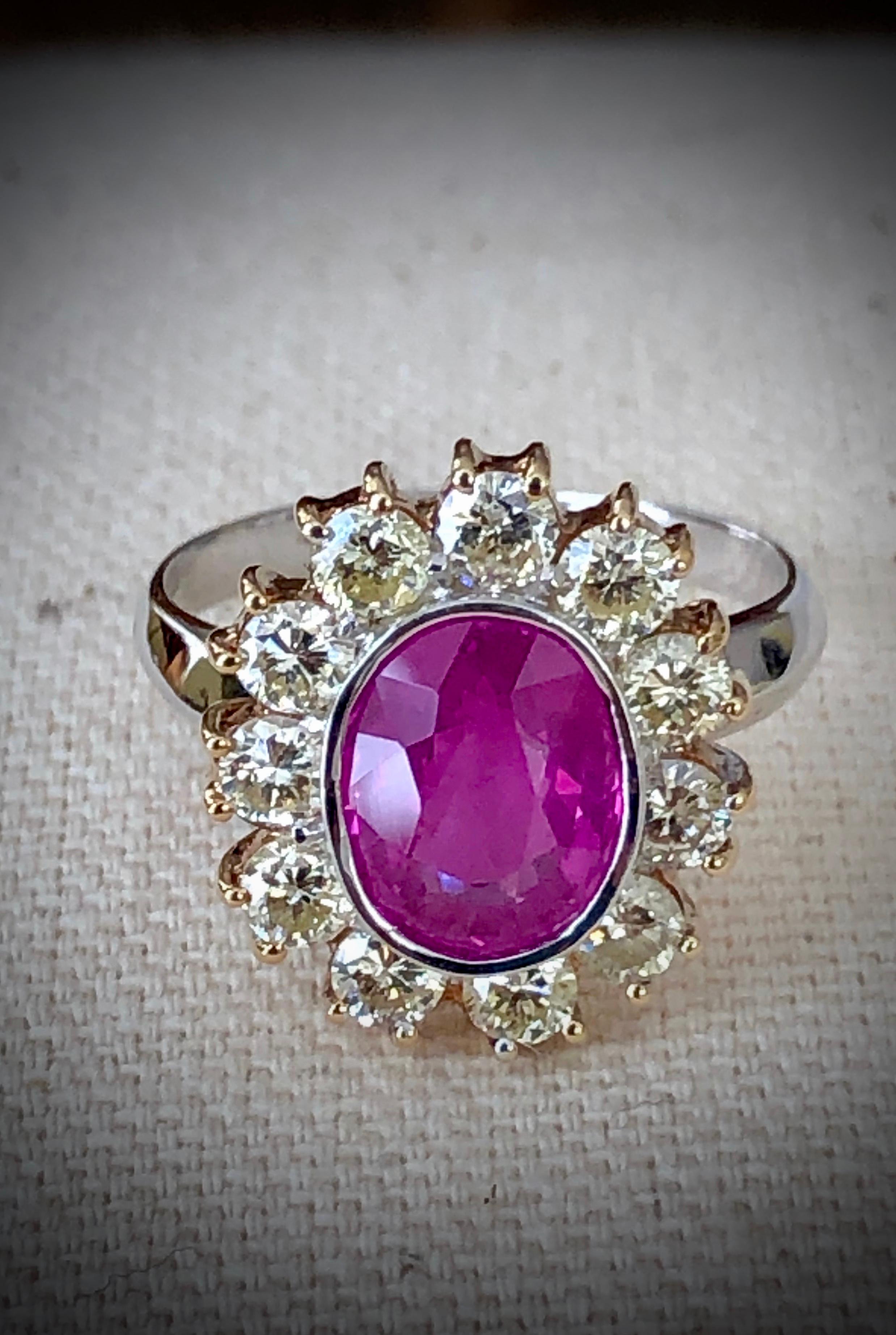 Art Deco 4.64 Carat Burma Pink Sapphire and Diamond Engagement Ring 18 Karat For Sale