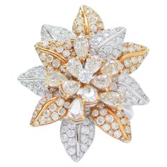 4.64 Carats Diamonds, 18 Kt White Gold and Yellow Gold Ring.