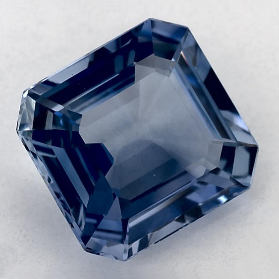 Taille octogone Pierre précieuse taille octogonale saphir bleu 4.64 carat en vente
