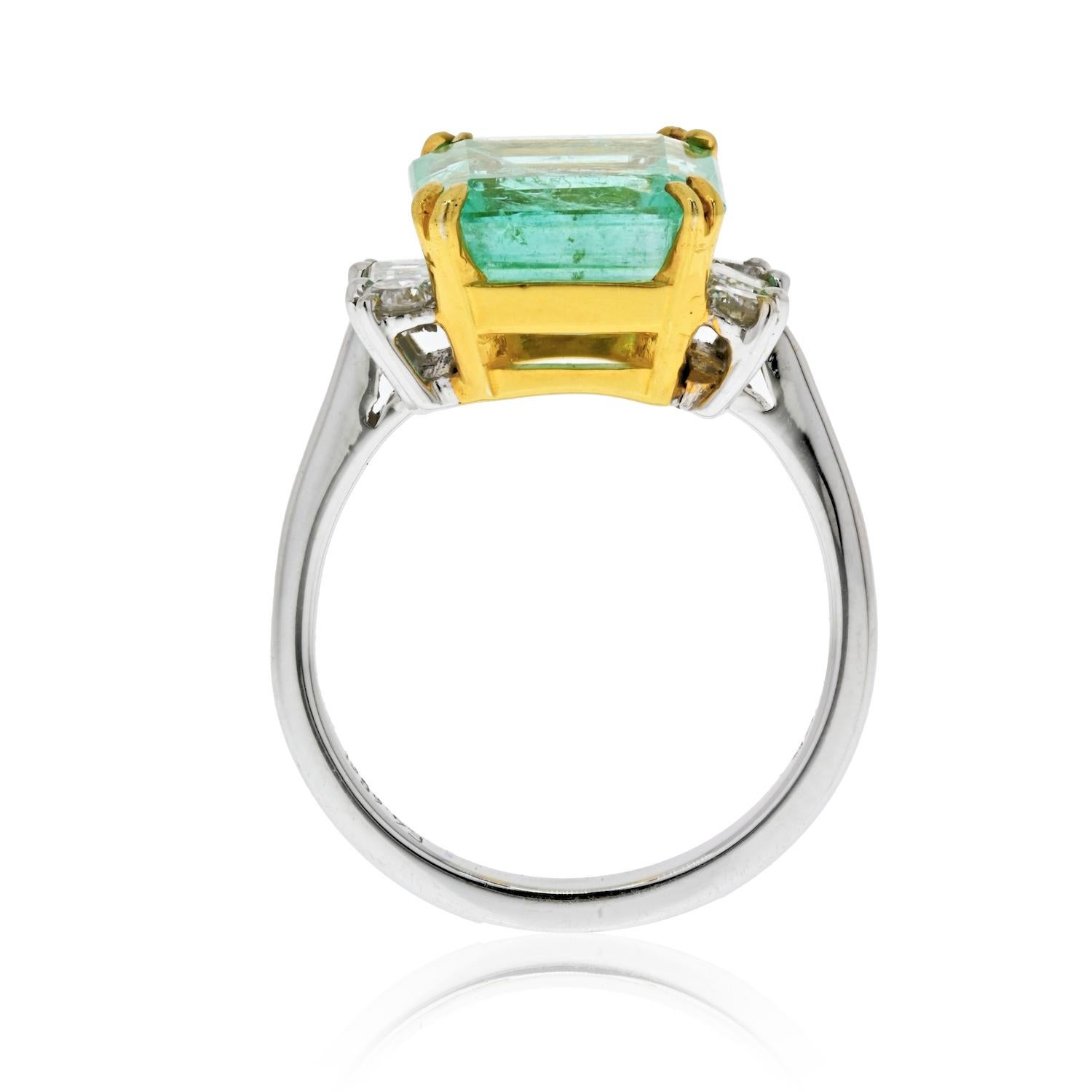 Emerald Cut 4.65 Carat Emerald-Cut Colombian Emerald and Diamond 18K Gold Ring