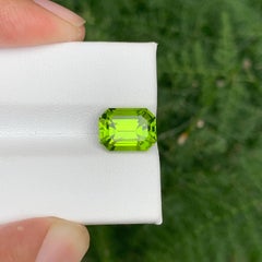 4.65 Carat Natural Loose Apple Green Peridot Emerald Shape Pakistani Gemstone
