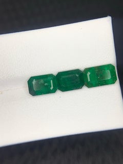 4.65 Carat Natural Loose Emerald Lot Gemstone For Jewellery Making