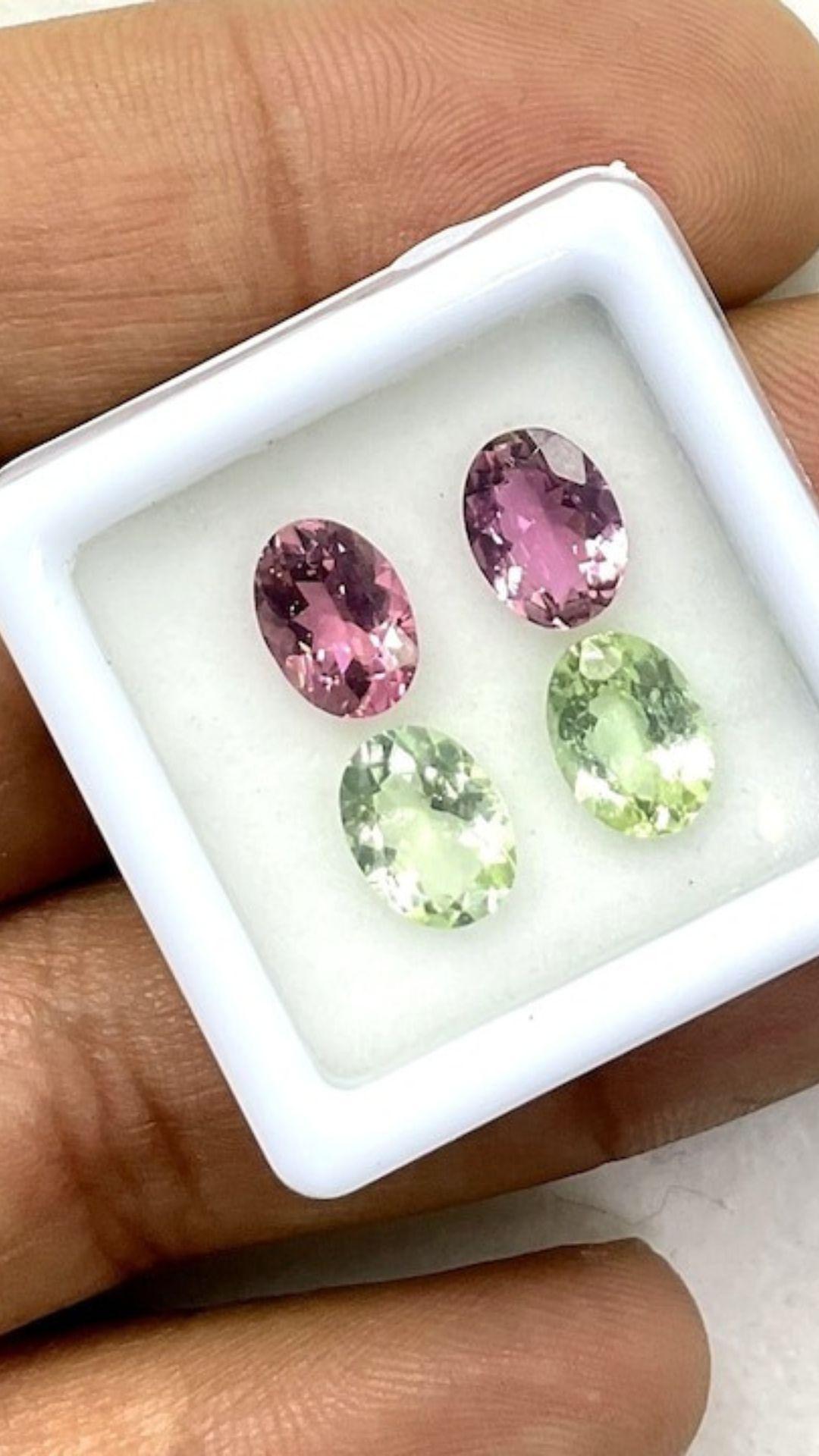 Gemstone - Tourmaline
Weight- 4.65 Carats
Shape - Oval
Size - 8x6 MM
Pieces - 4
Drill- Not Drilled