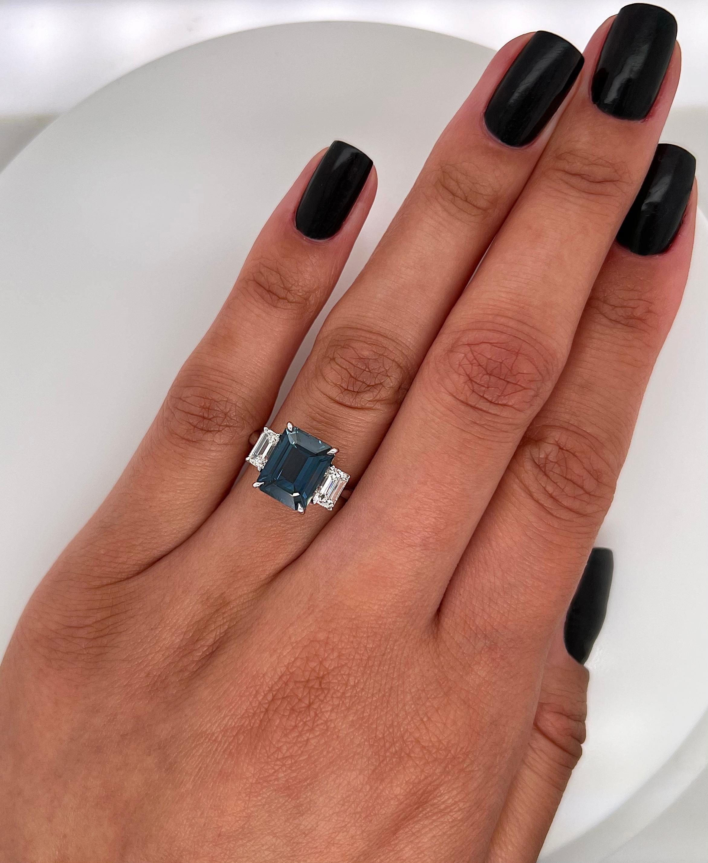 1 carat emerald cut sapphire