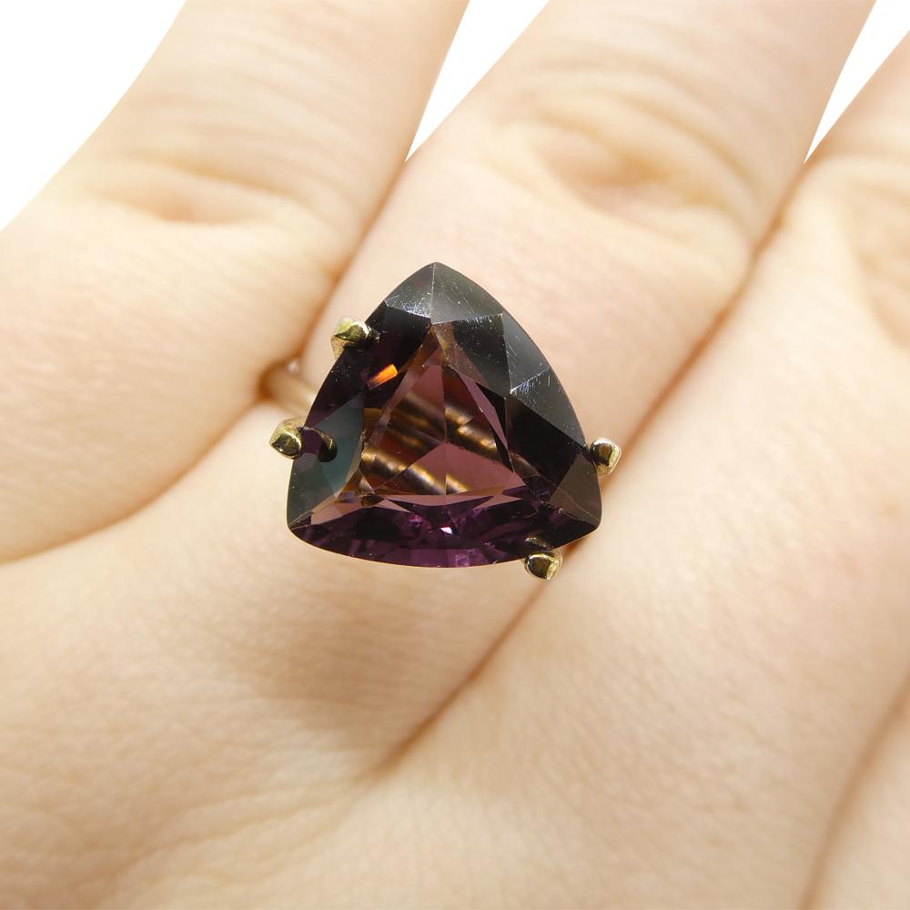 Taille brillant 4.65ct Trillion Purple Spinel de Birmanie en vente