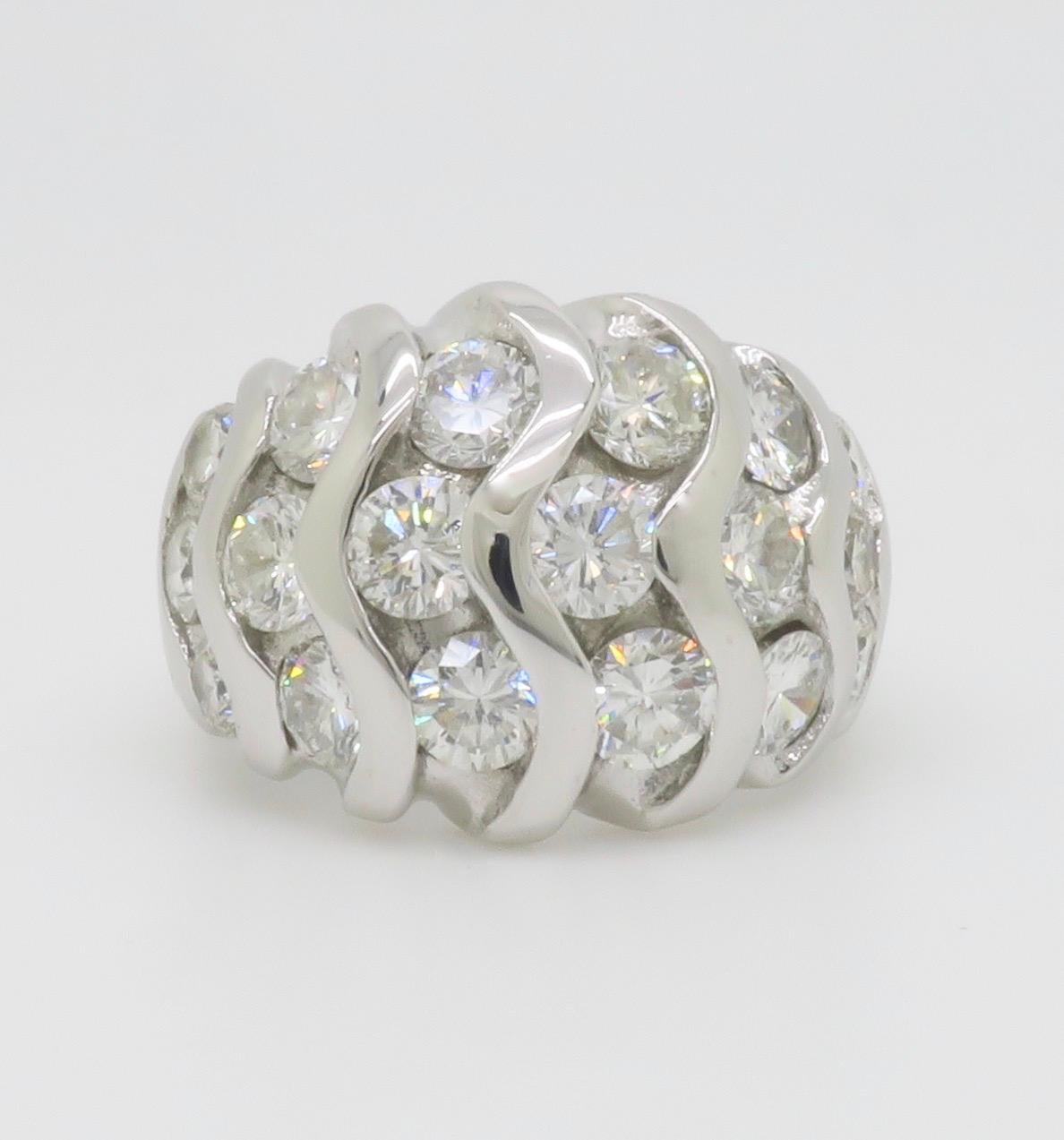 4,65 Karat Diamant-Cocktailring aus 18 Karat Weißgold im Angebot 4