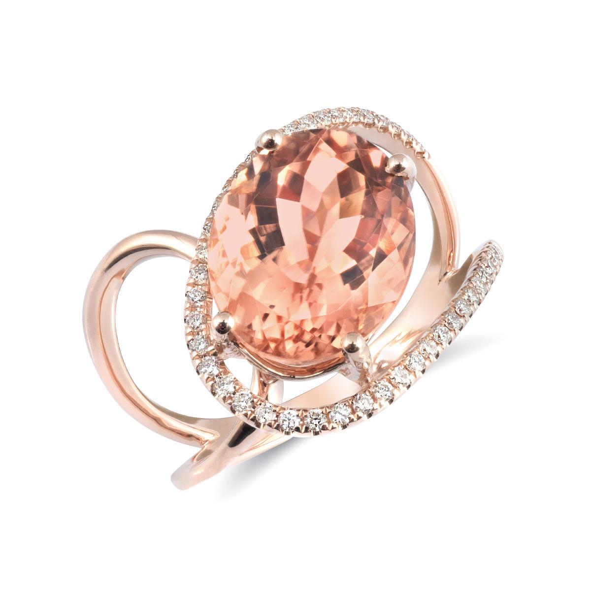 4.66 Carats Orange-Pink Tourmaline Diamonds set in 14K Rose Gold Ring In New Condition For Sale In Los Angeles, CA