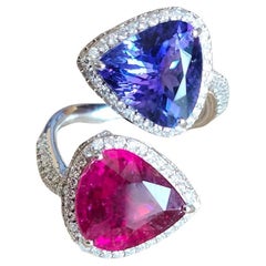 4.66 carats Tanzanite, 5.03 carats Rubellite & Diamonds Cocktail Ring