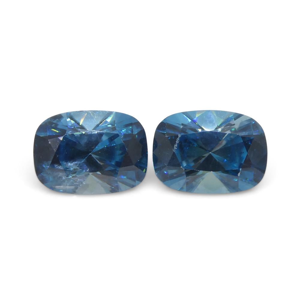 Paire de zircons bleus coussinés de 4.66ct du Cambodge, taillés en diamant en vente 5