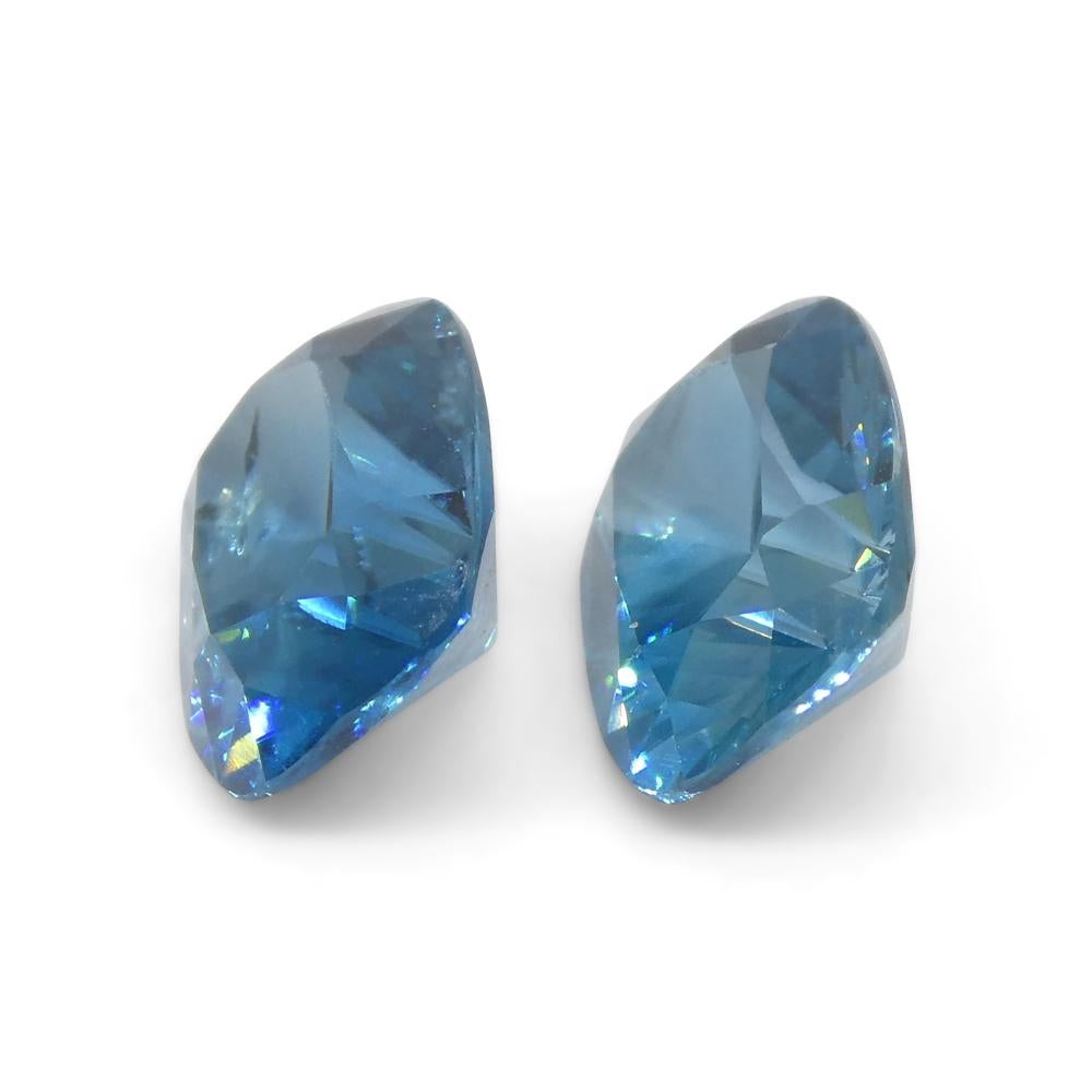 Paire de zircons bleus coussinés de 4.66ct du Cambodge, taillés en diamant Neuf - En vente à Toronto, Ontario