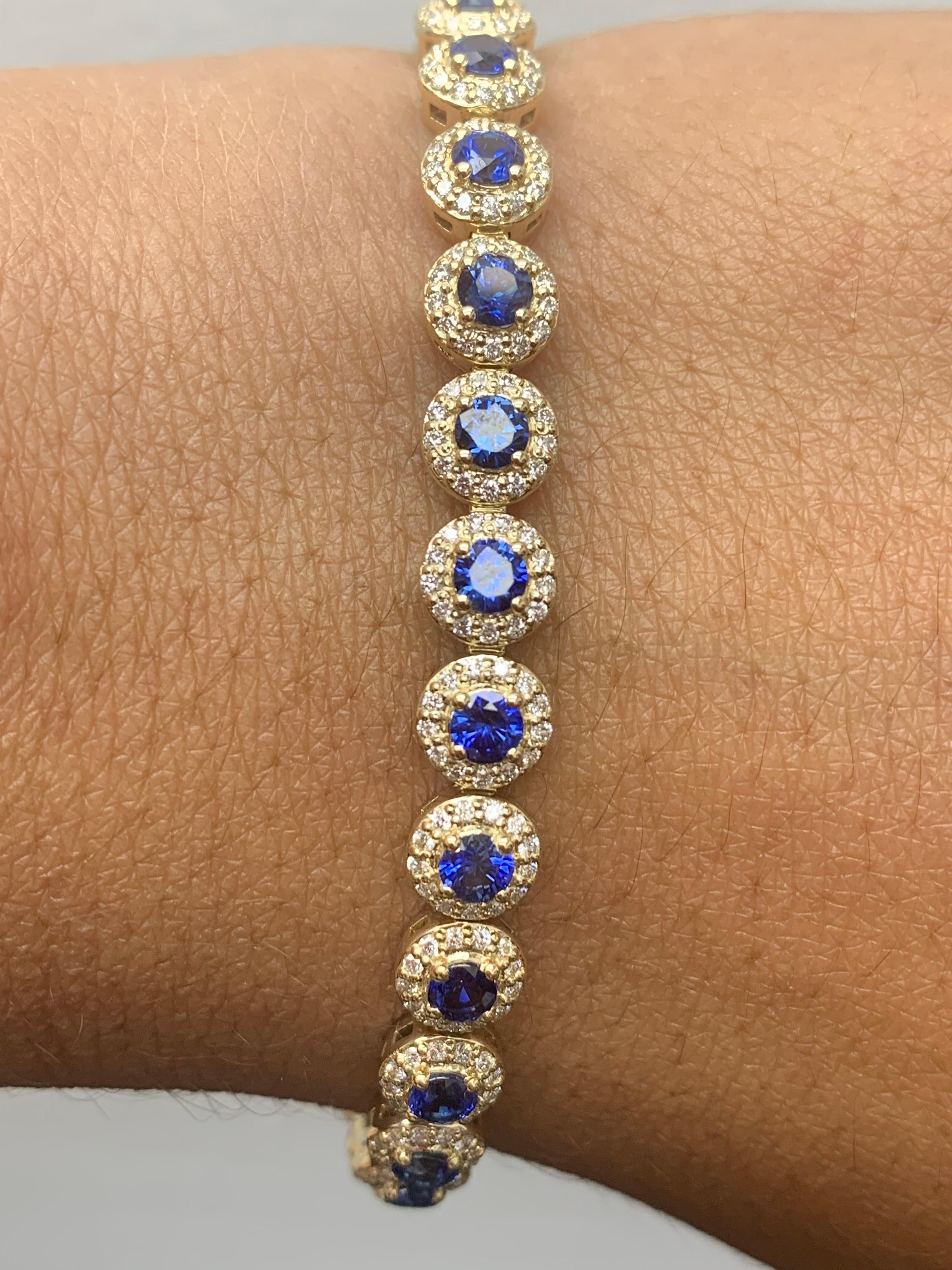 4.67 Carat Round Cut Sapphire and Diamond Tennis Bracelet in 14K Yellow Gold In New Condition For Sale In NEW YORK, NY
