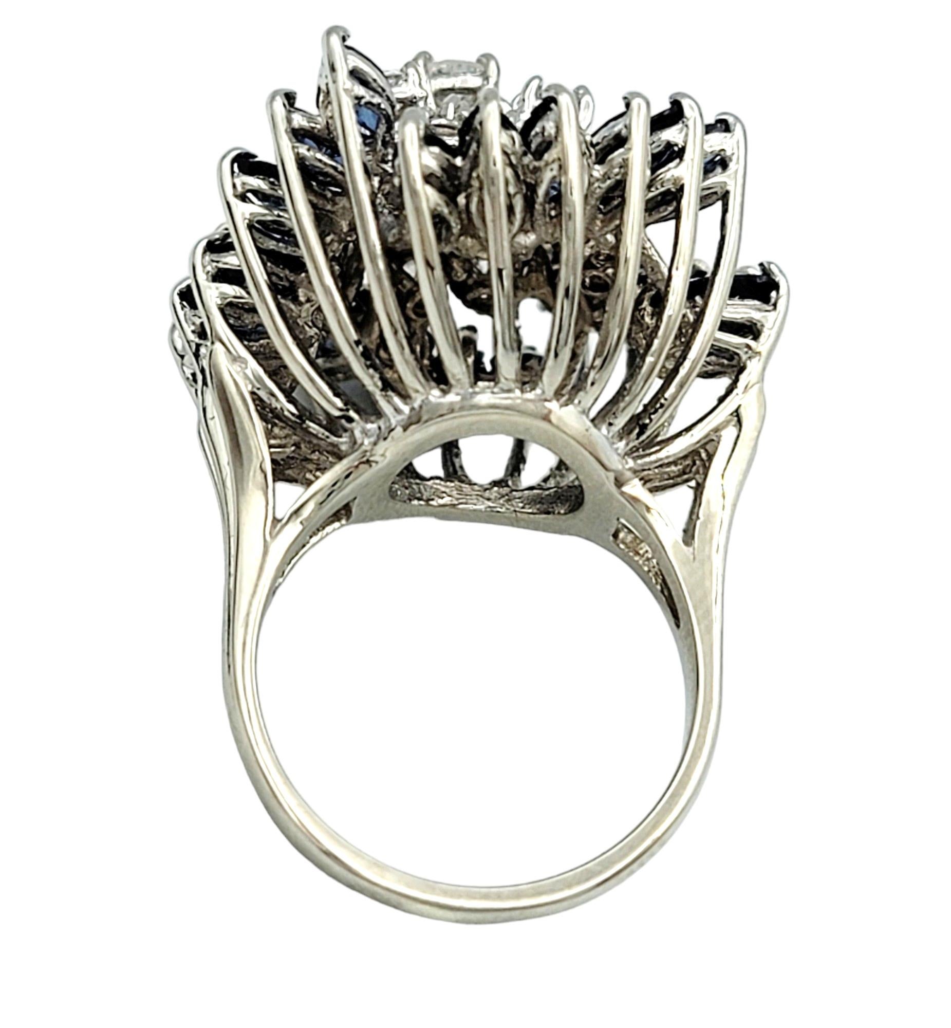 De las mujeres Anillo de cóctel de oro de 14 quilates con zafiro azul y diamantes apilados de 4,67 quilates totales en venta