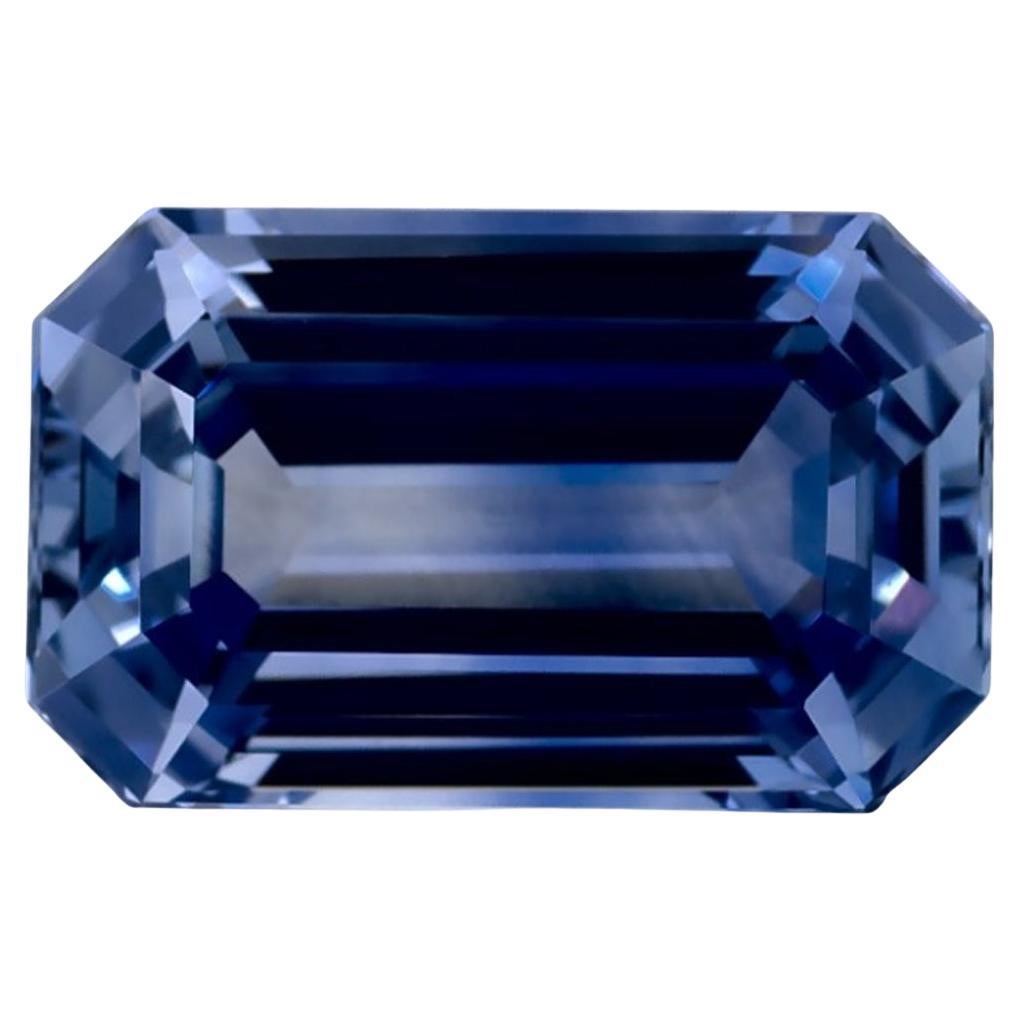 Pierre précieuse taille octogonale saphir bleu 4.67 carat