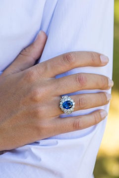 Bague fantaisie en saphir de 4,67 carats et diamants de 2,62 carats