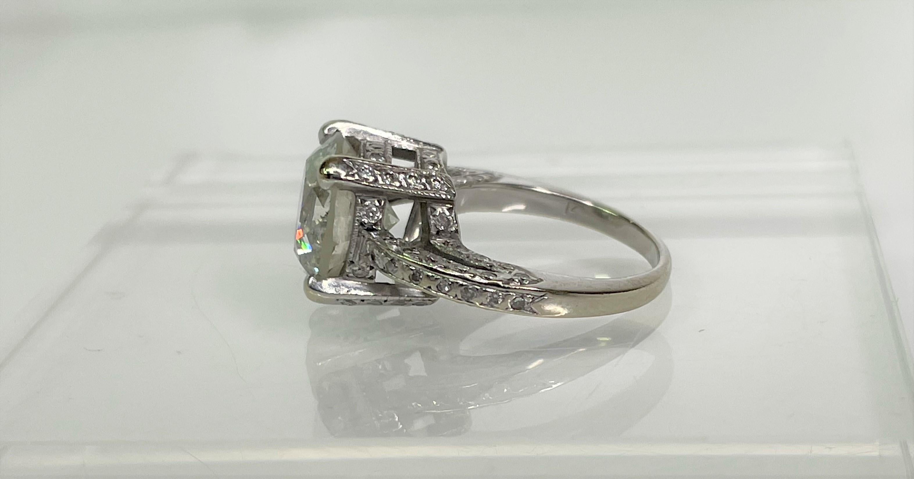 Round Cut 4.67ct Diamond Engagement Ring