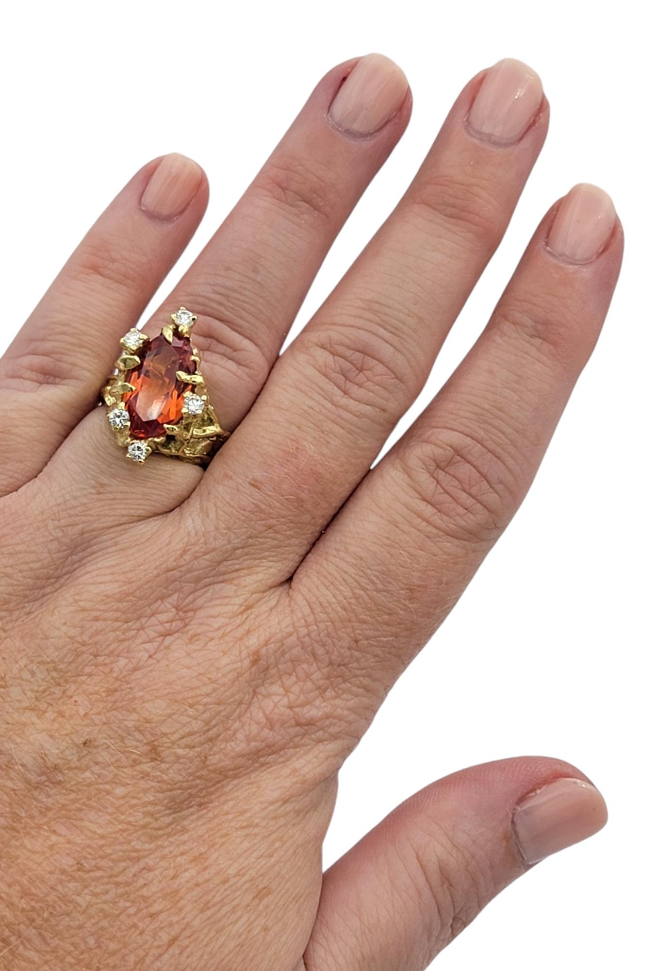 4.68 Carat Lab Grown Spinel Faux Bois Ring with Diamonds in 18 Karat Yellow Gold For Sale 2
