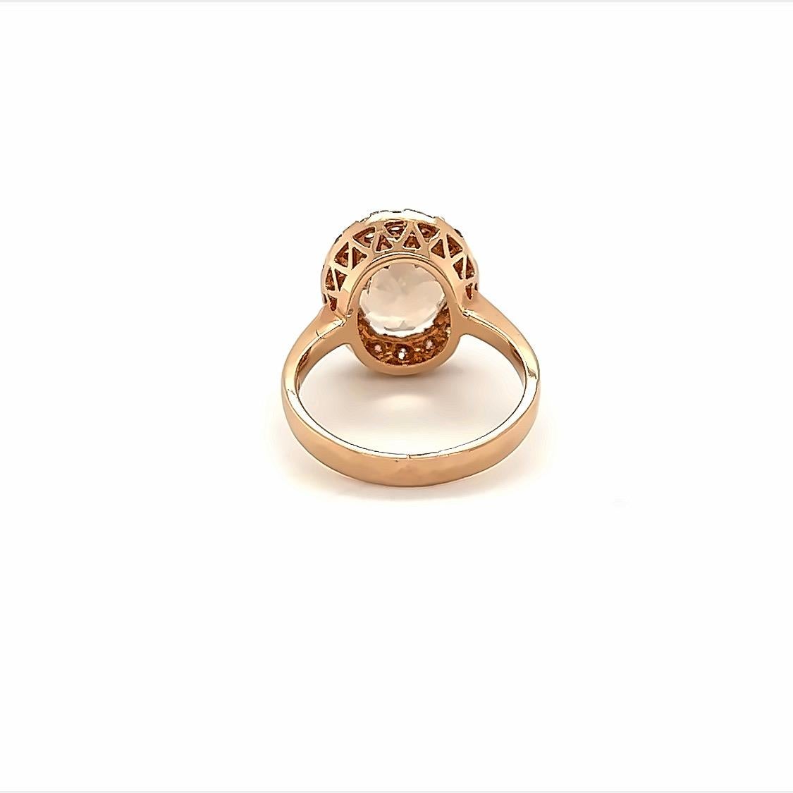 Contemporary 4.68 Carat Morganite Diamond 14 Karat Rose Engagement Ring For Sale