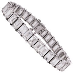 Platin-Tennisarmband mit 46,81 Karat GIA-zertifizierten Diamanten im Smaragdschliff