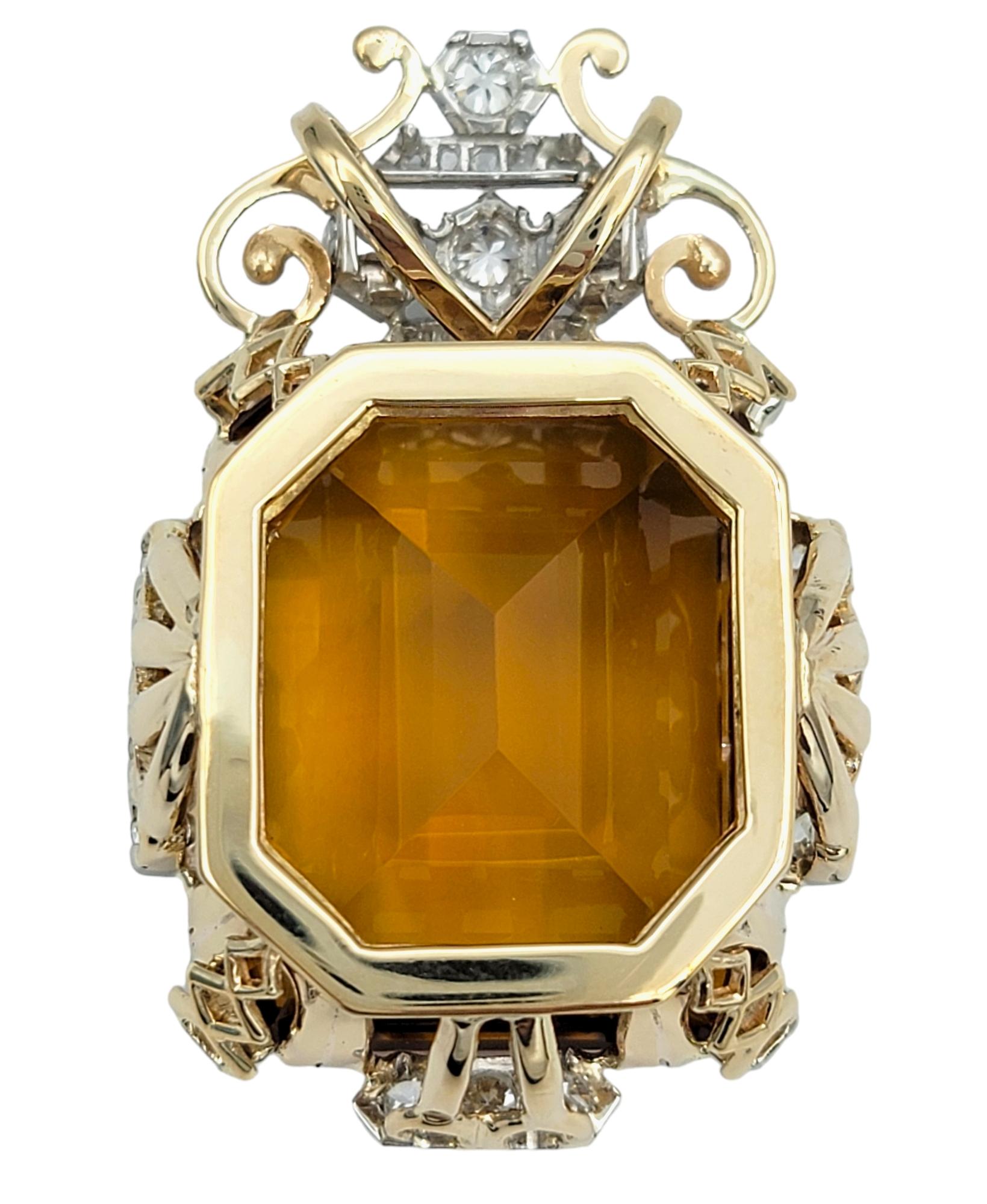 46.87 Carat Emerald Cut Citrine Pendentif avec diamants en or jaune et blanc Pour femmes en vente