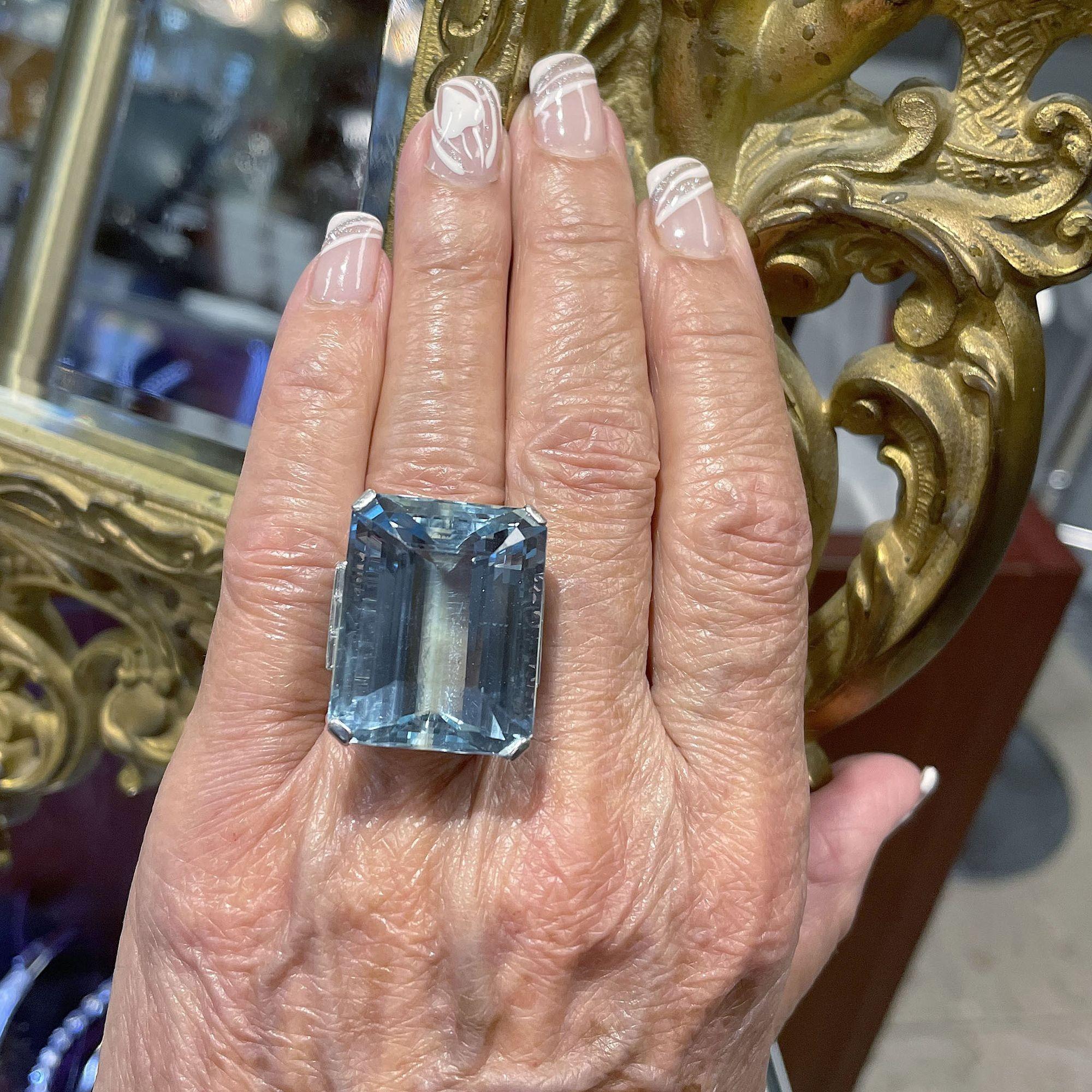 46.88 Carat Aquamarine and Diamond Platinum Ring For Sale 1