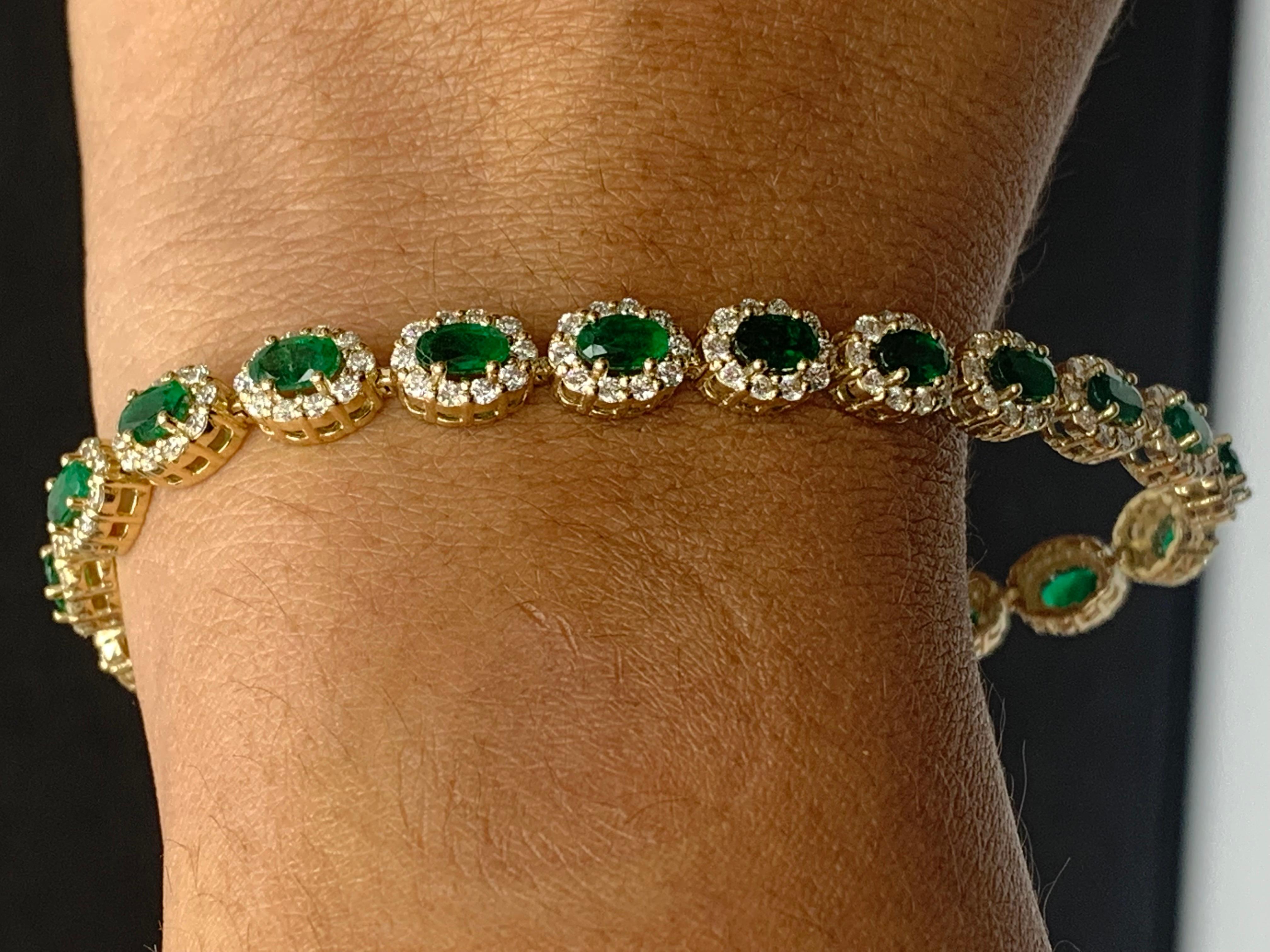4.69 Carat Oval Cut Emerald and Diamond Halo Bracelet in 14K Yellow Gold For Sale 11