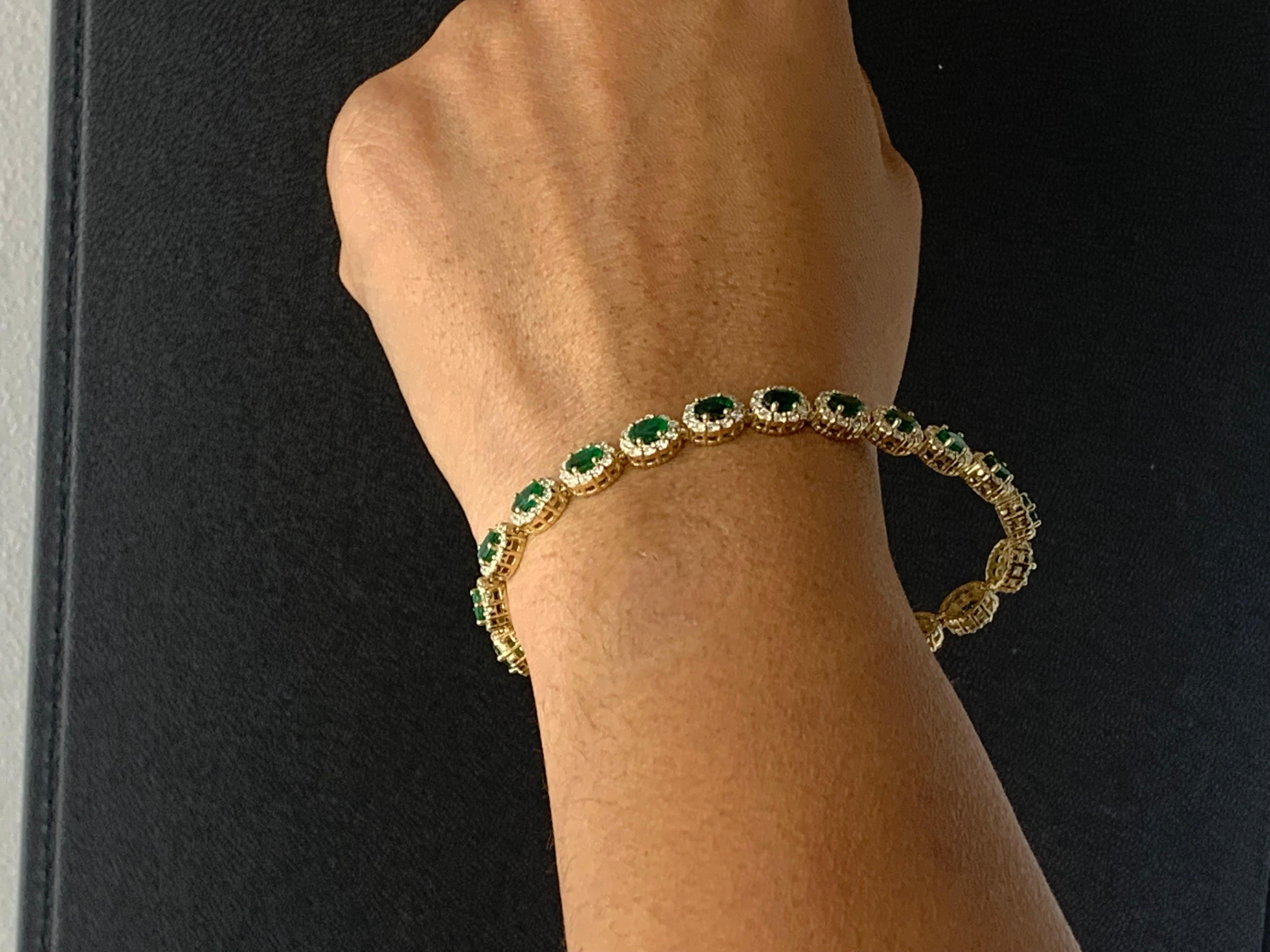 4.69 Carat Oval Cut Emerald and Diamond Halo Bracelet in 14K Yellow Gold For Sale 12