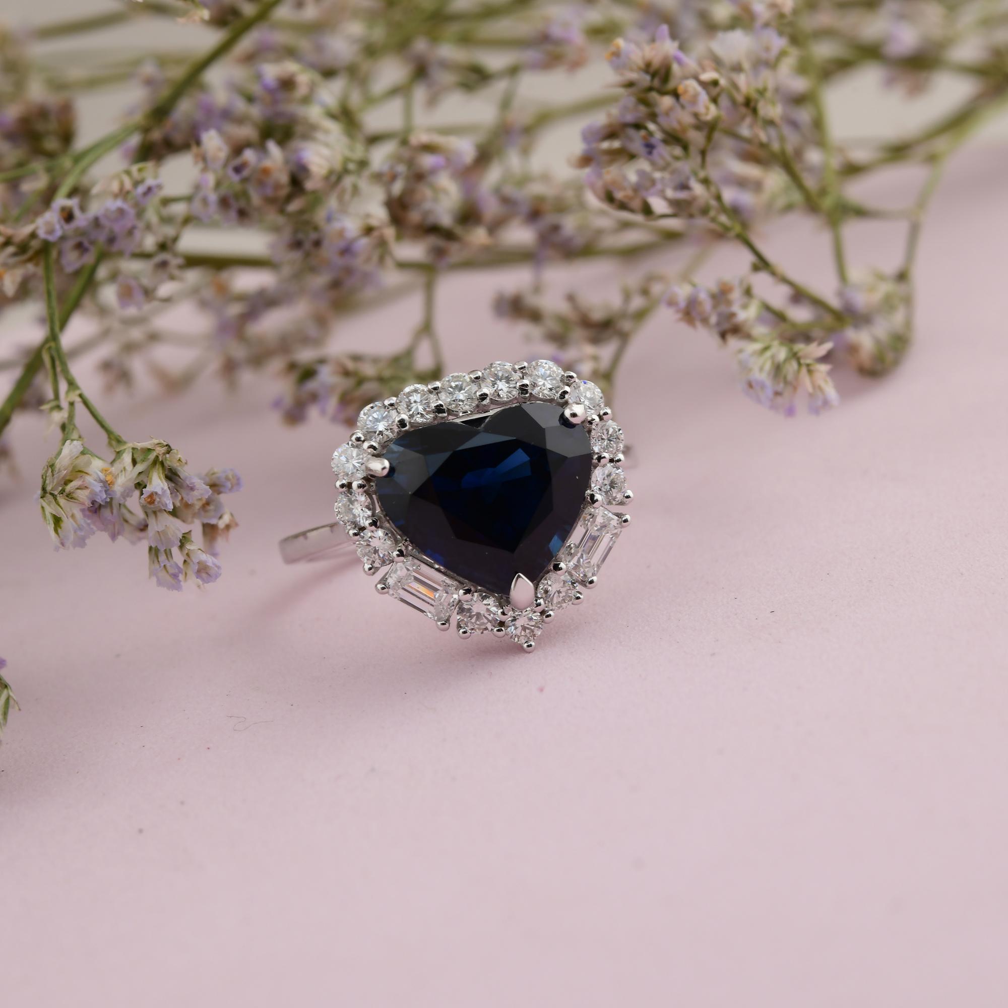 in vendita:  Anello nuziale aureolato con zaffiro blu e diamante da 4,6 carati in oro bianco 14 carati 4