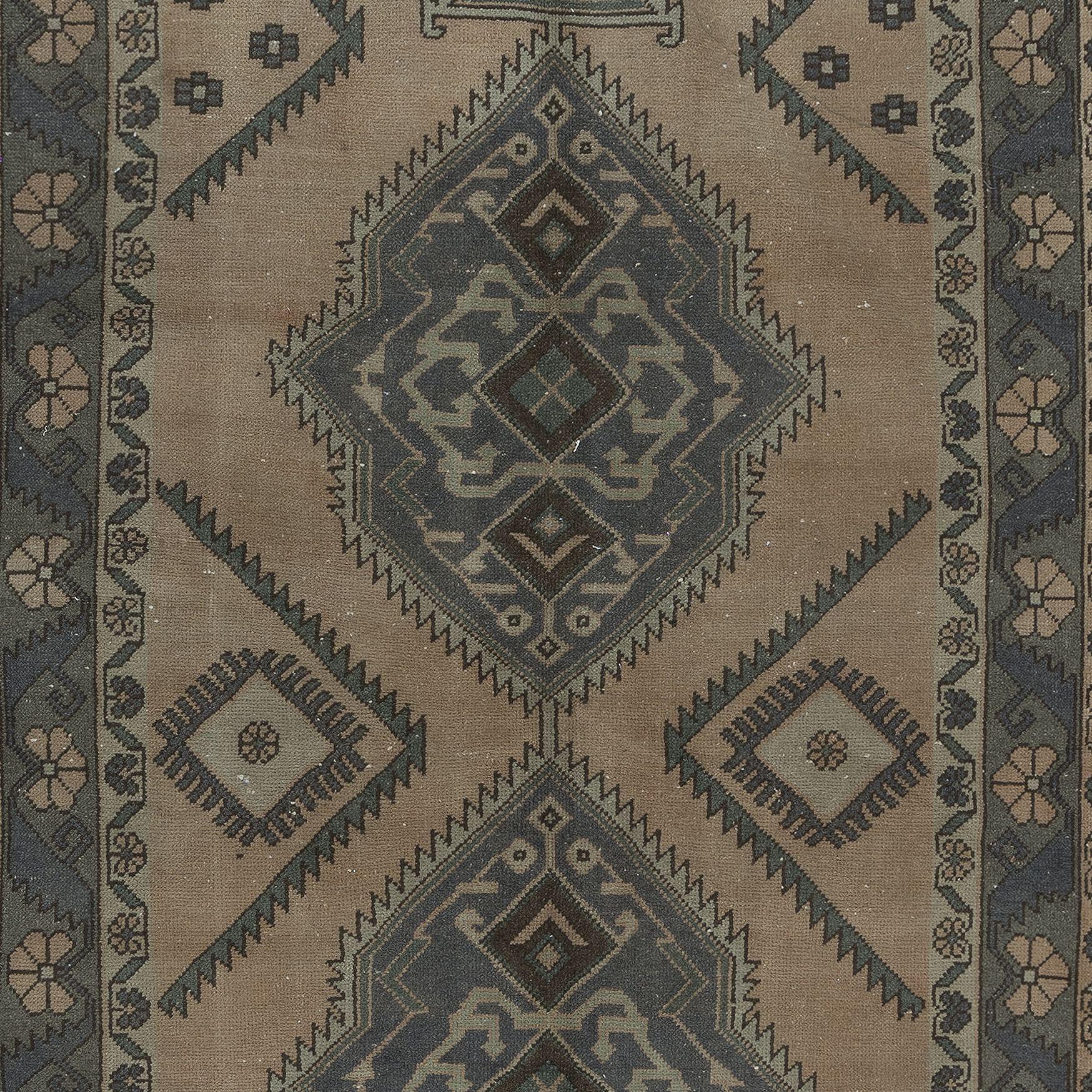 Hand-Knotted 4.6x10.5 Ft Old Handmade Corridor Rug with Medallions, Wide Hallway Runner For Sale