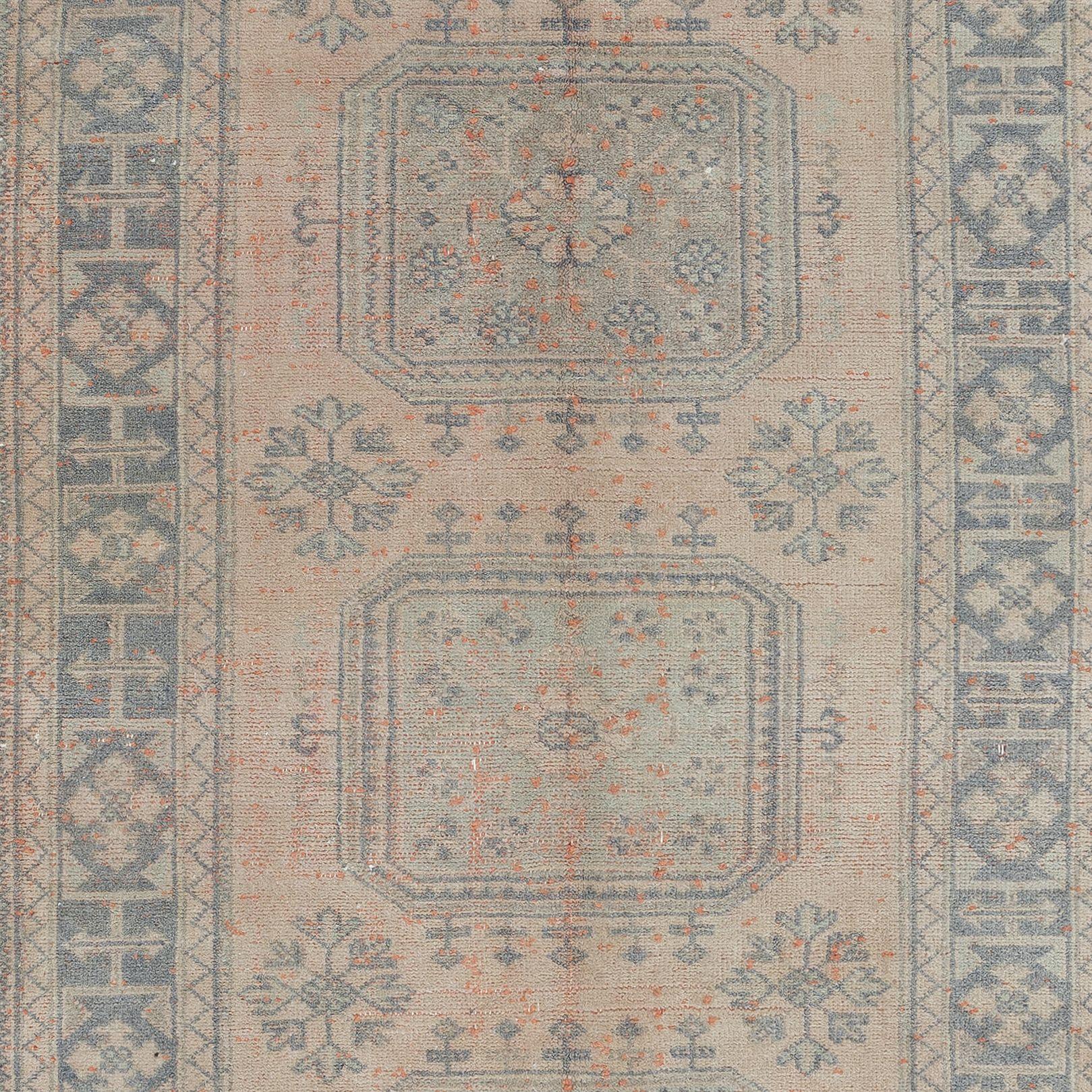 4.6x11.2 Ft Handmade Turkish Hallway Runner, Vintage Corridor Carpet, Stair Rug In Good Condition For Sale In Philadelphia, PA