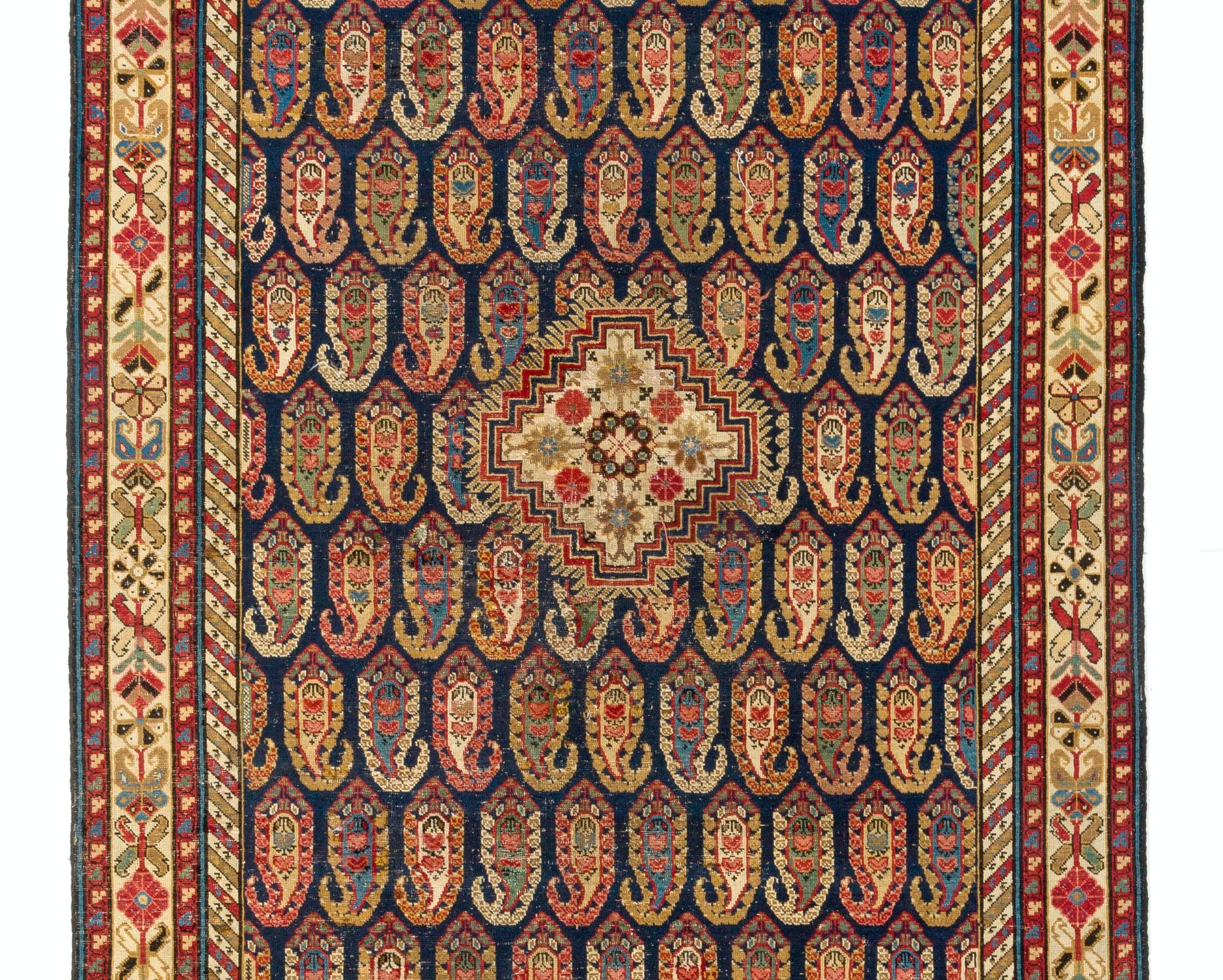 4,6x12 Fuß antiker kaukasischer Khila-Teppich, ca. 1800, Sammler-Läufer in Museumsqualität (Kaukasisch) im Angebot