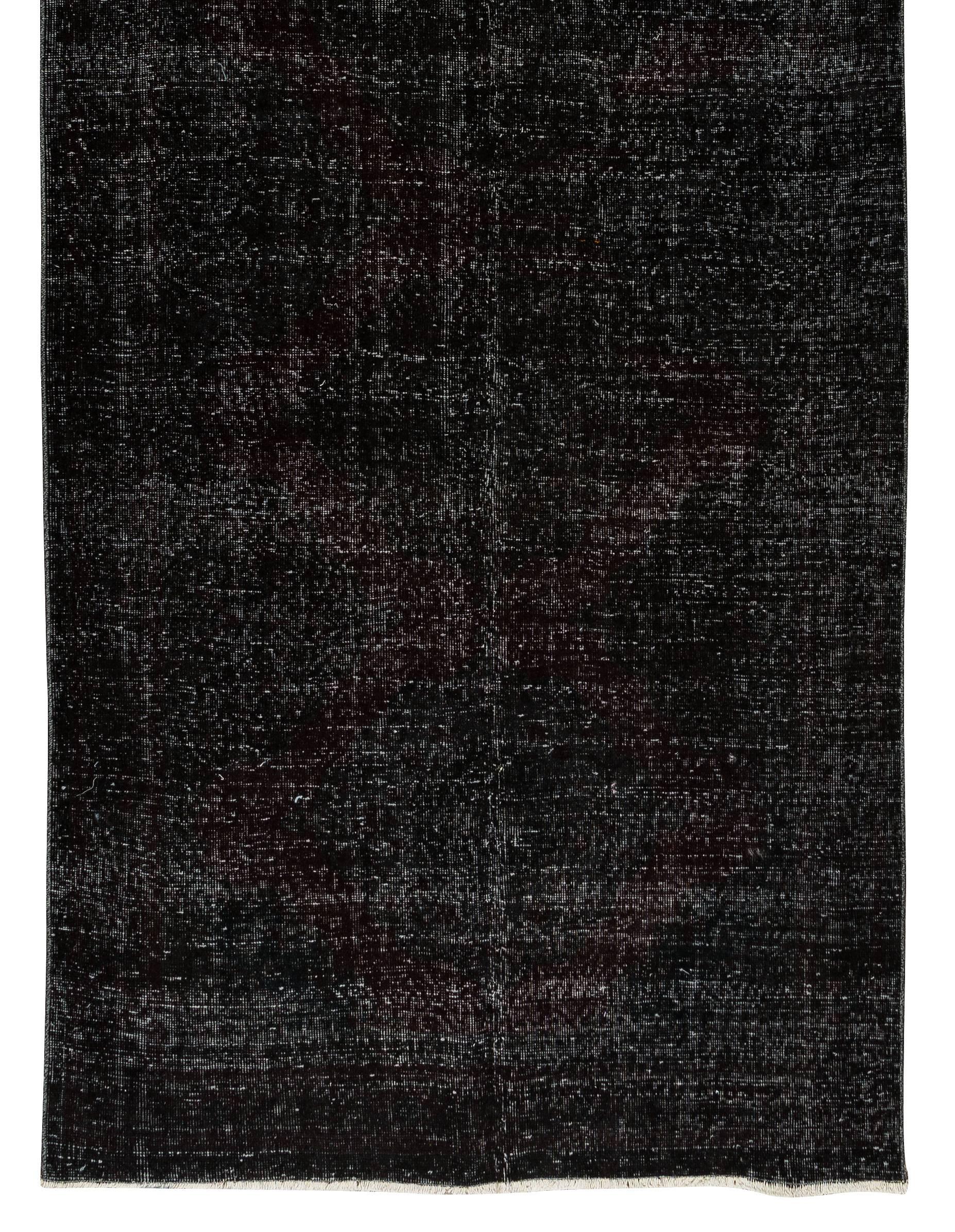 4.6x12.4 Ft Hand-Made Turkish Plain Wool Runner Rug, Solid Black Corridor Carpet In Good Condition In Philadelphia, PA