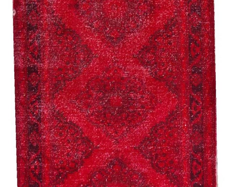 Hand-Knotted 4.6x12.7 Ft Vintage Turkish Hallway Runner Rug dyed in Red 4 Modern Interiors For Sale