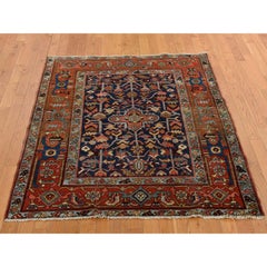 4'6"x5'6" Blauer antiker persischer Heriz- orientalischer handgeknüpfter, getragener Daunen Teppich aus Wolle