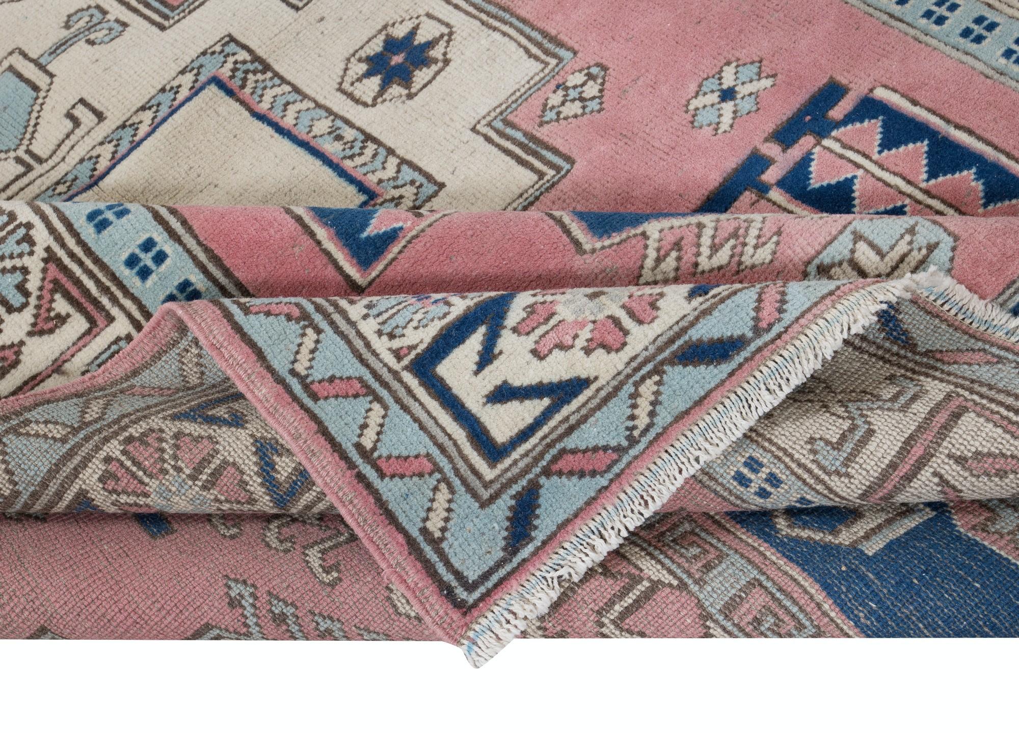 Tribal 4.6x6.4 Ft Unique Vintage Handmade Turkish Wool Rug with Geometric Patters en vente