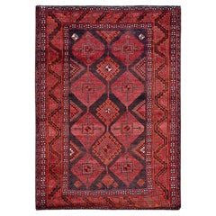 4'6"x6'6" Red Vintage Persian Shiraz with Geometric Design Hand Knotted Wool Rug