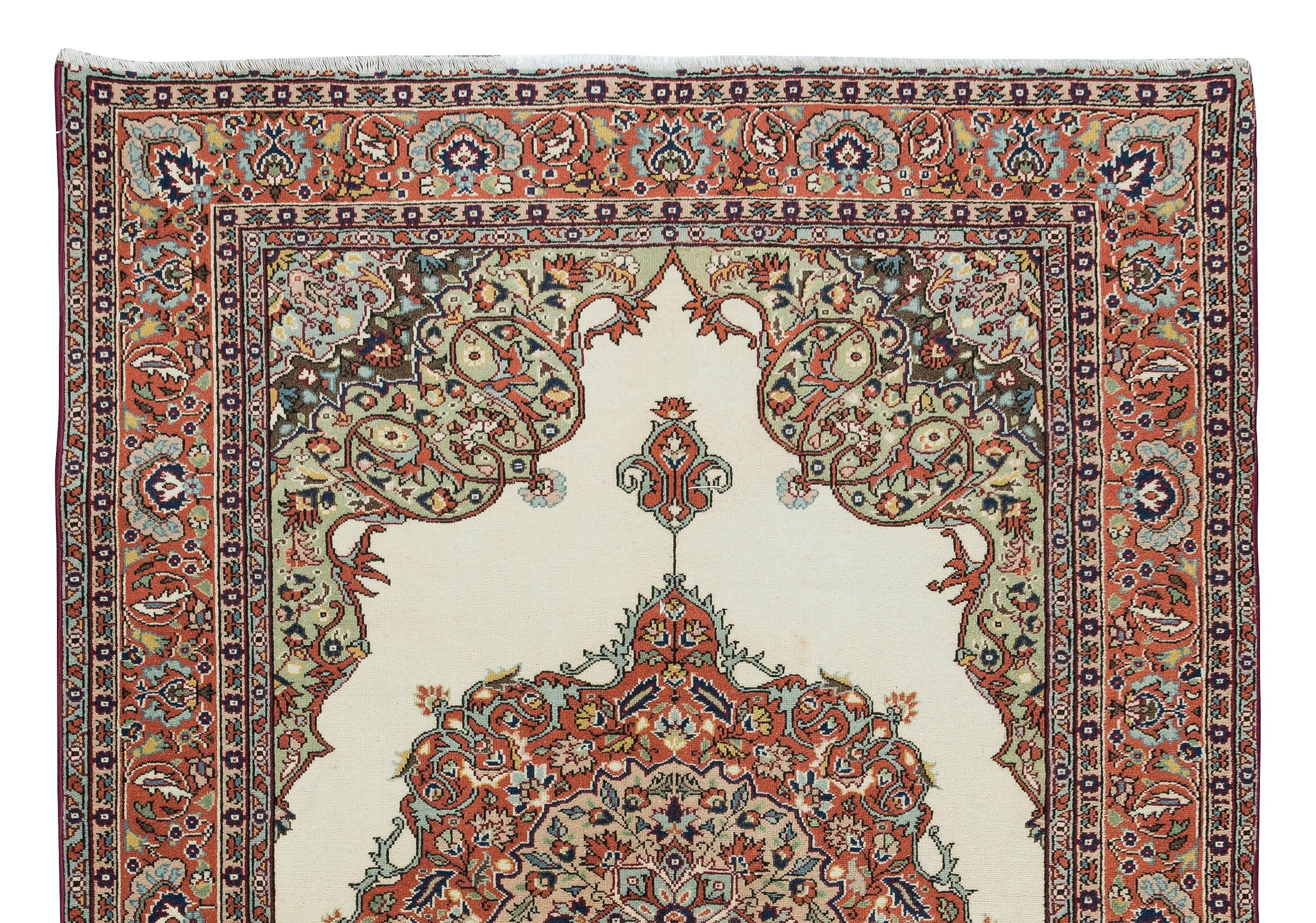 Hand-Knotted 4.6x6.7 Ft One-of-a-Pair Handmade Vintage Turkish Wool Rug with Medallion Design For Sale