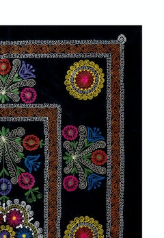 4.6x6.7 Ft Suzani Wall Hanging, Embroidered Bed Cover, Black Blanket, Silk Throw