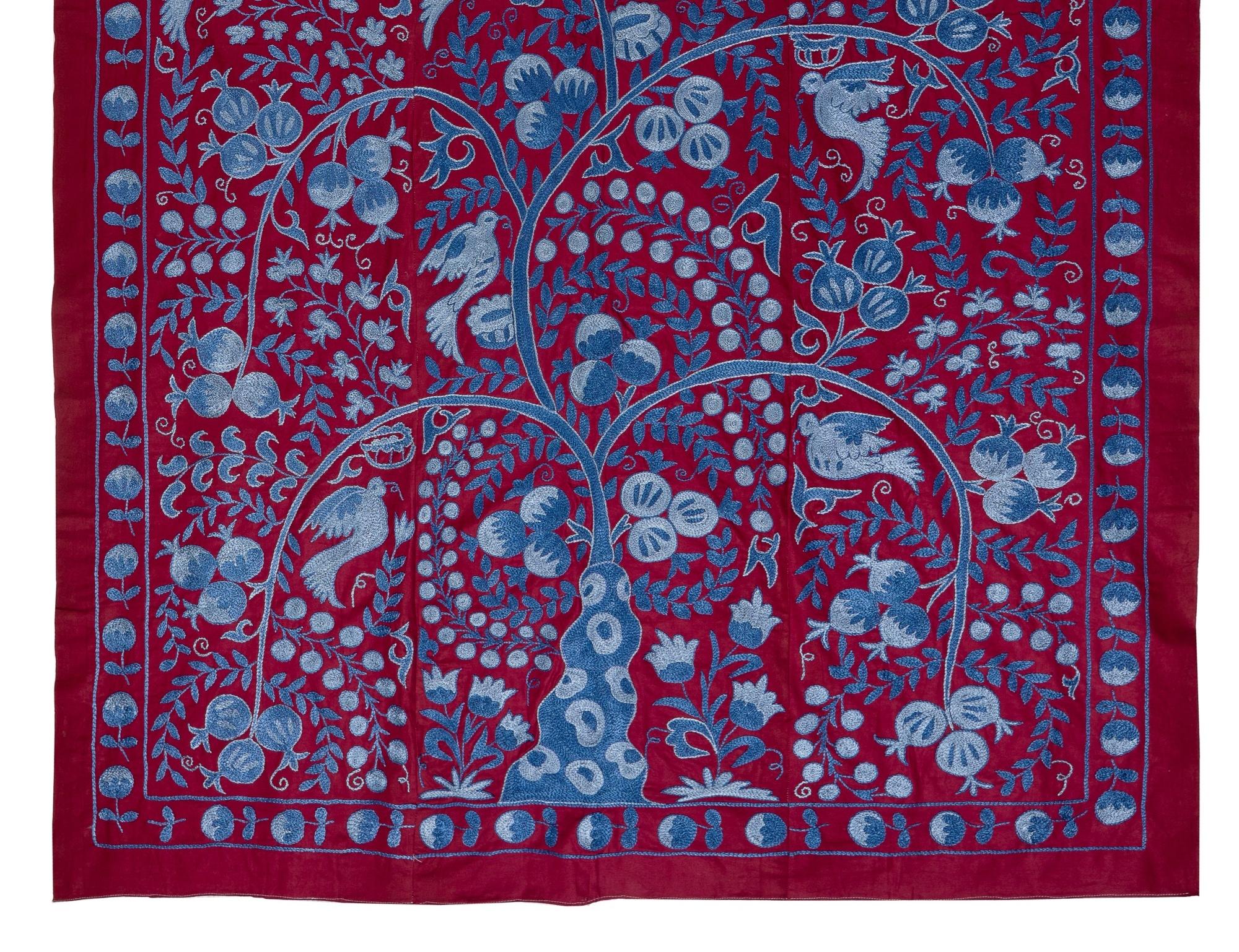 Ouzbek Nouveau tissu de table Suzani ouzbek brodé en coton et soie de 4,6 x 7 pieds en vente