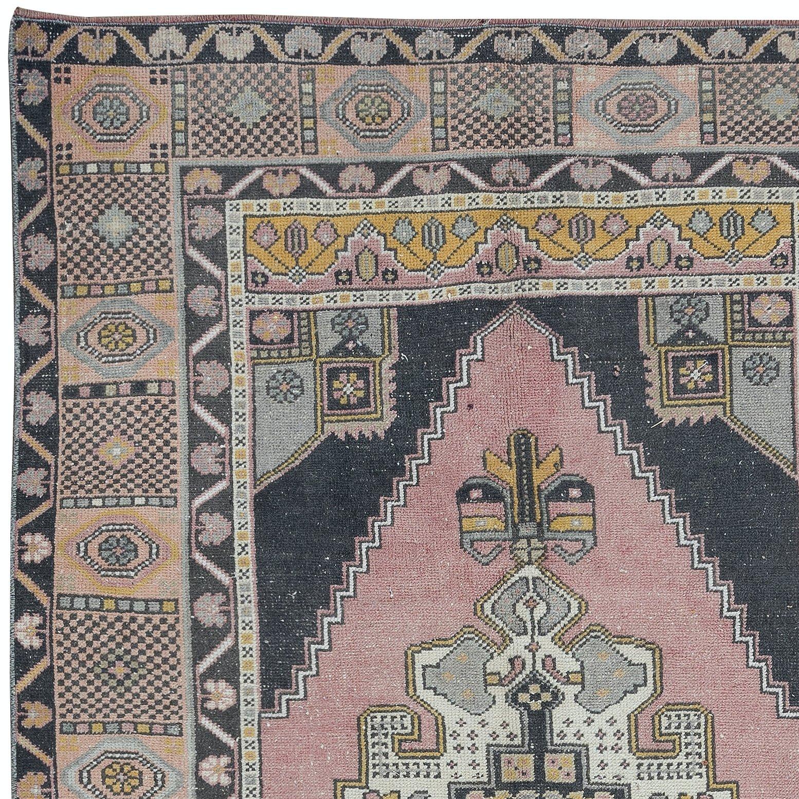 4.6x8.7 Ft Vintage Turkish Tribal Rug, Handmade Oriental Carpet, 100% Wool In Good Condition For Sale In Philadelphia, PA