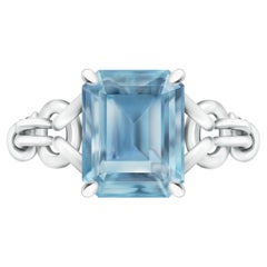 4, 7 Carat Natural Aquamarine 18 Karat White Gold "Weekend" Collection Ring