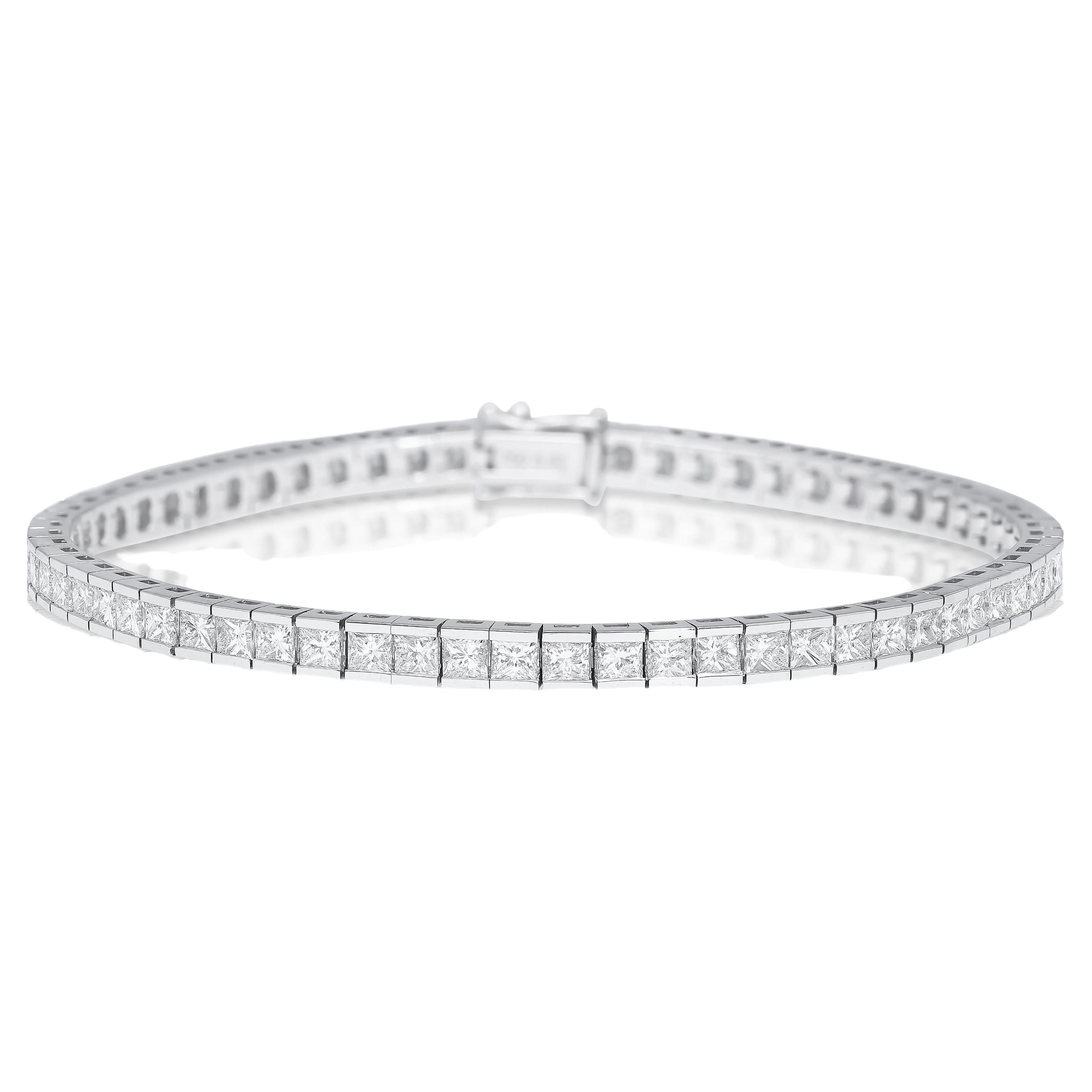 Bracelet de tennis en or blanc 18 carats avec demi-lune et diamant taille princesse de 4,7 carats 7".