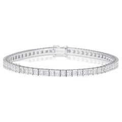 Bracciale Tennis con diamanti taglio principessa da 4,7 carati e mezza lunetta in oro bianco 18 carati da 7".