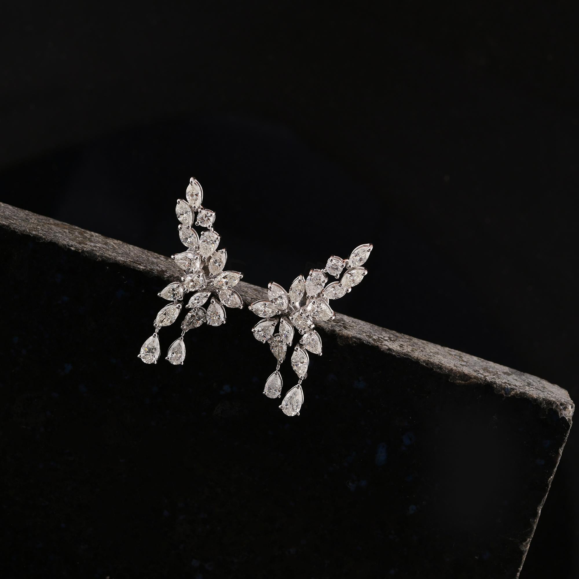 4,7 Karat SI Reinheit HI Farbe Marquise Birnen-Diamant-Ohrringe 18 Karat Weißgold (Moderne) im Angebot
